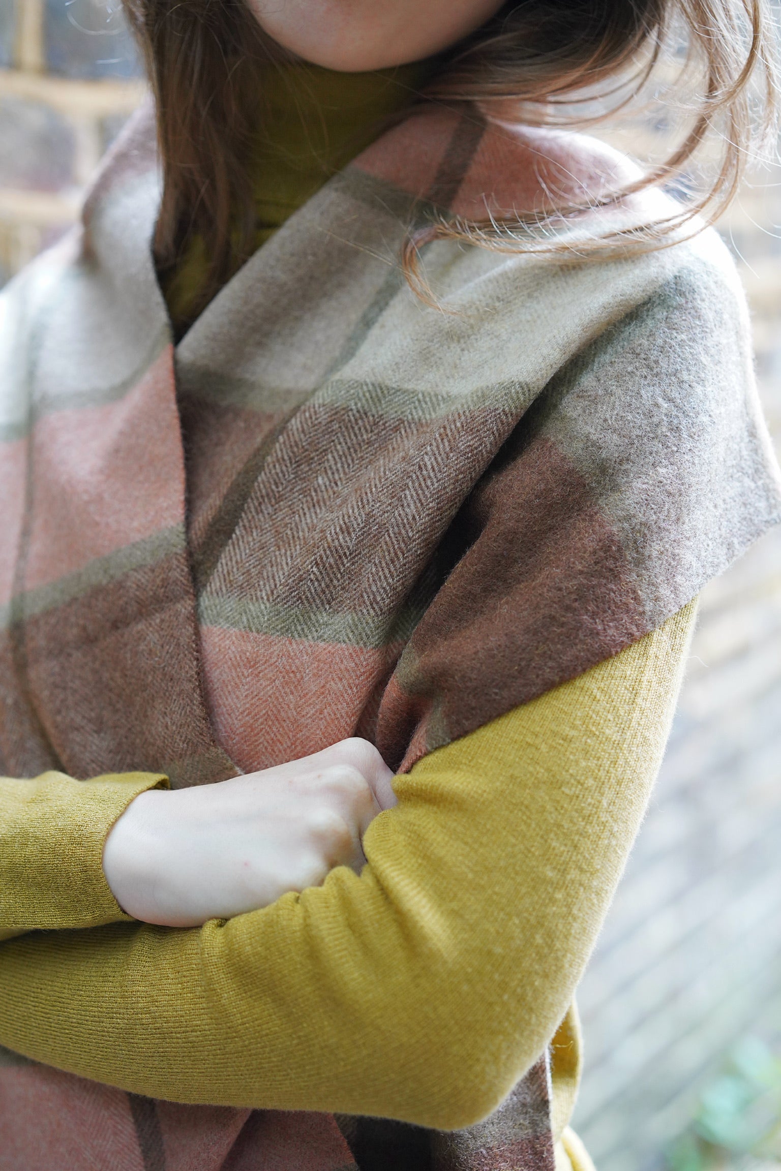 Highland Poet Wool Scarf (Rosewood)