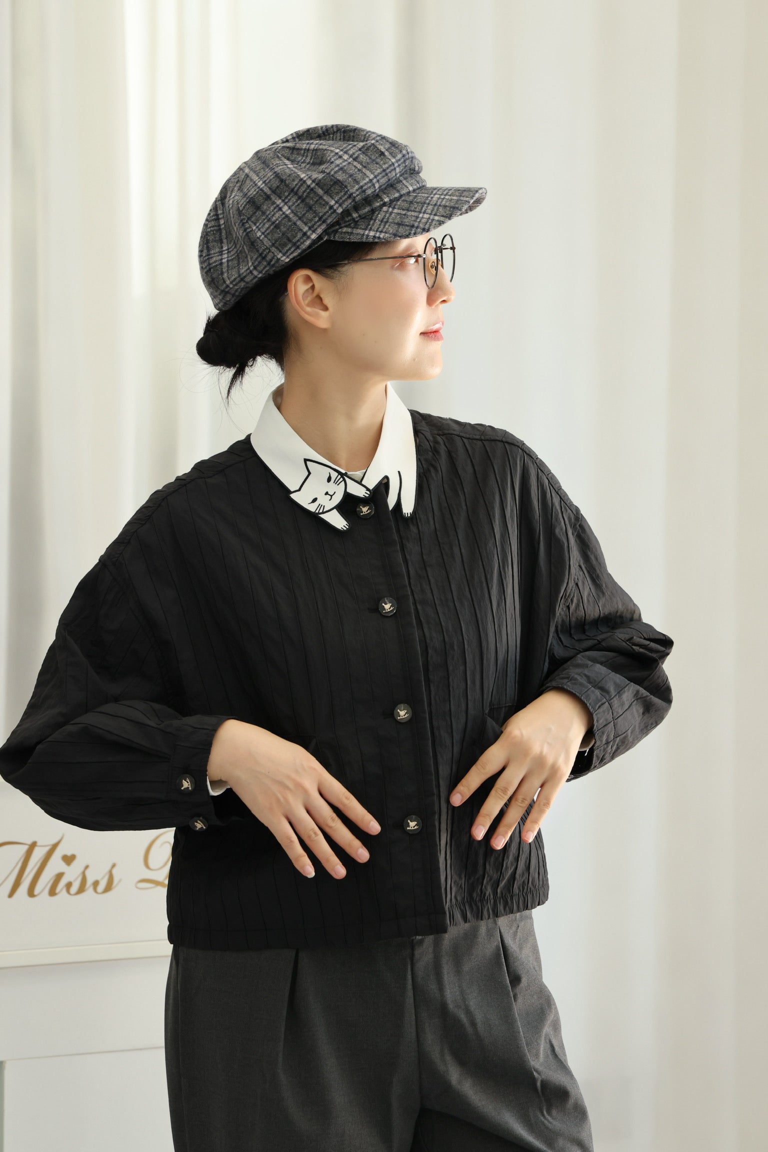 Holloway Bat Wing Cropped Jacket (Shadow Black)