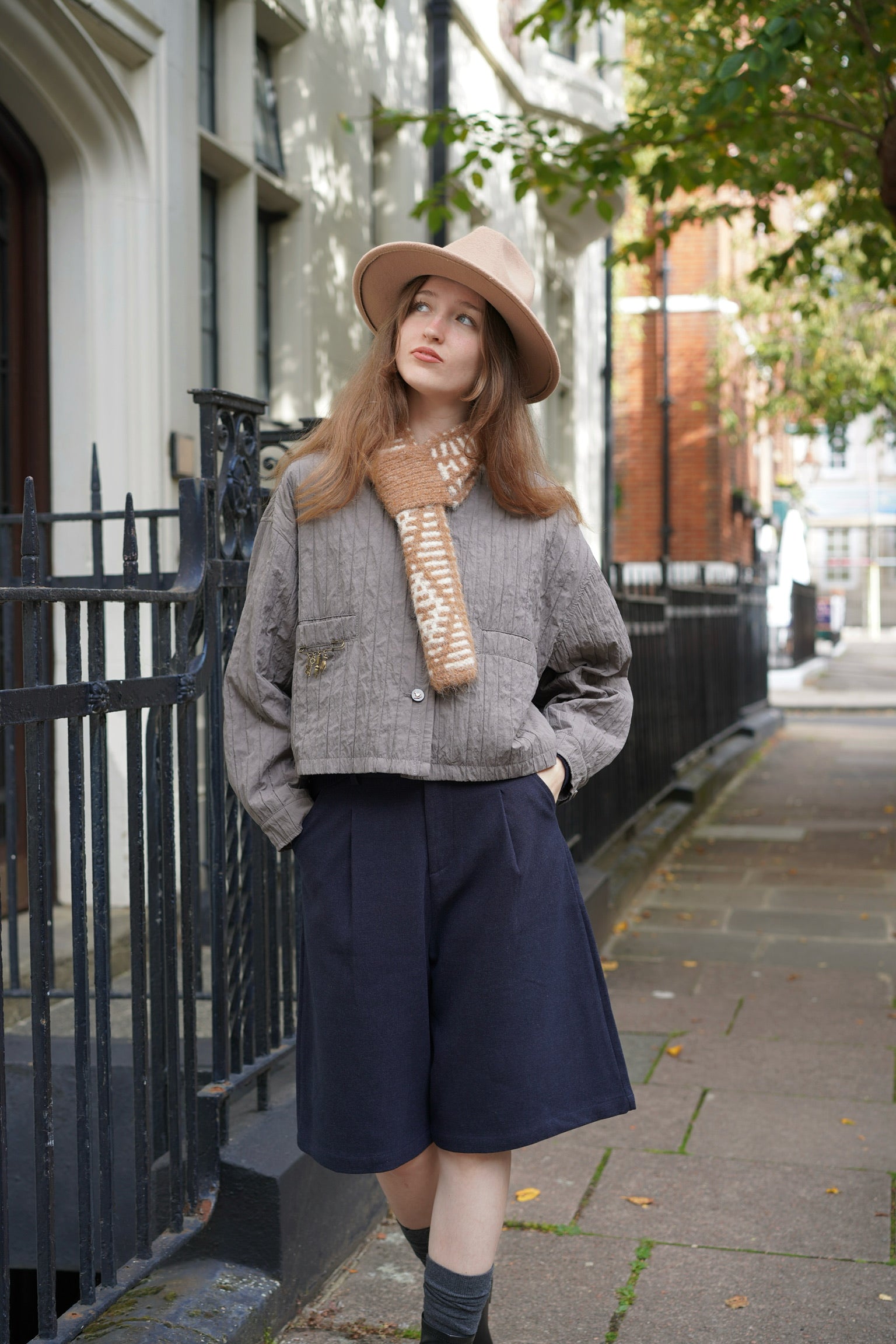 Holloway Bat Wing Cropped Jacket (Taupe Grey)