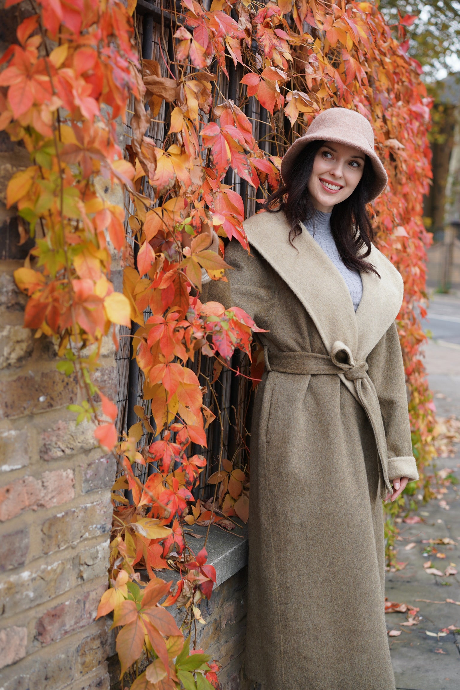 Holmesian Oakwood Wool Coat