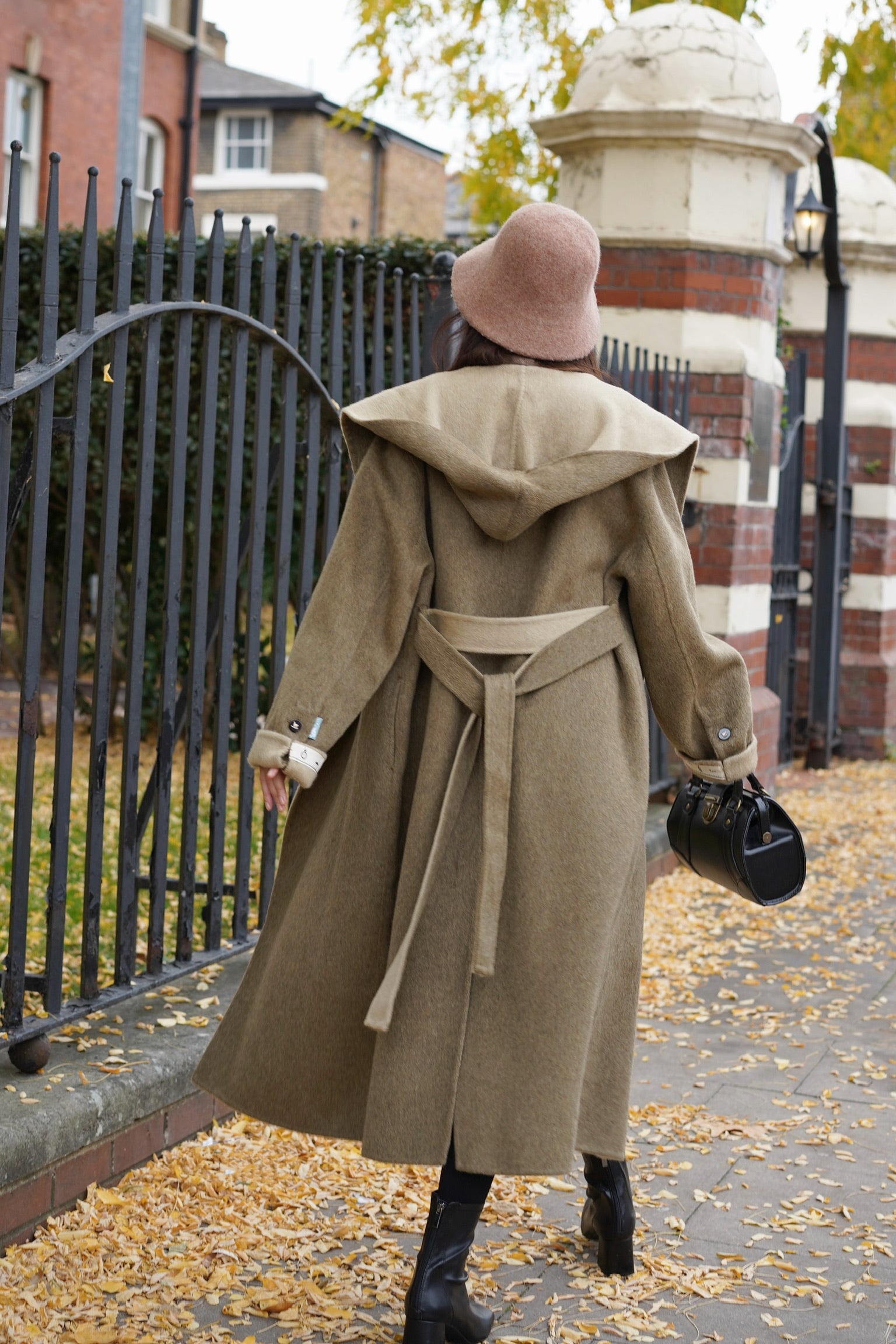 Holmesian Oakwood Wool Coat