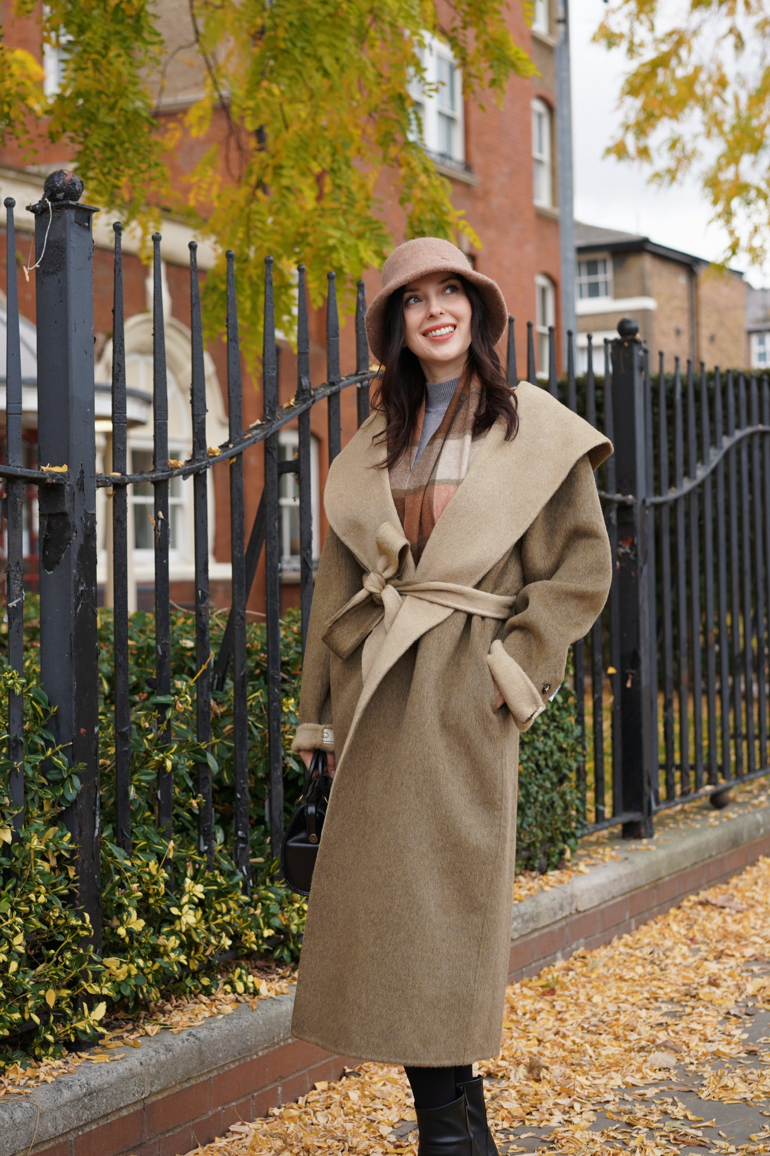 Holmesian Oakwood Wool Coat