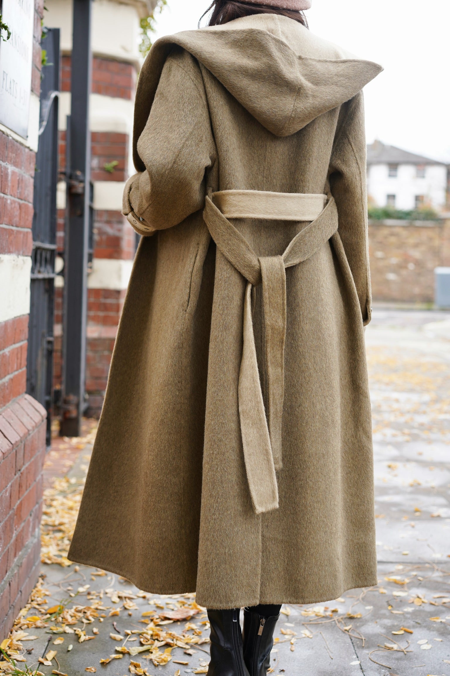 Holmesian Oakwood Wool Coat