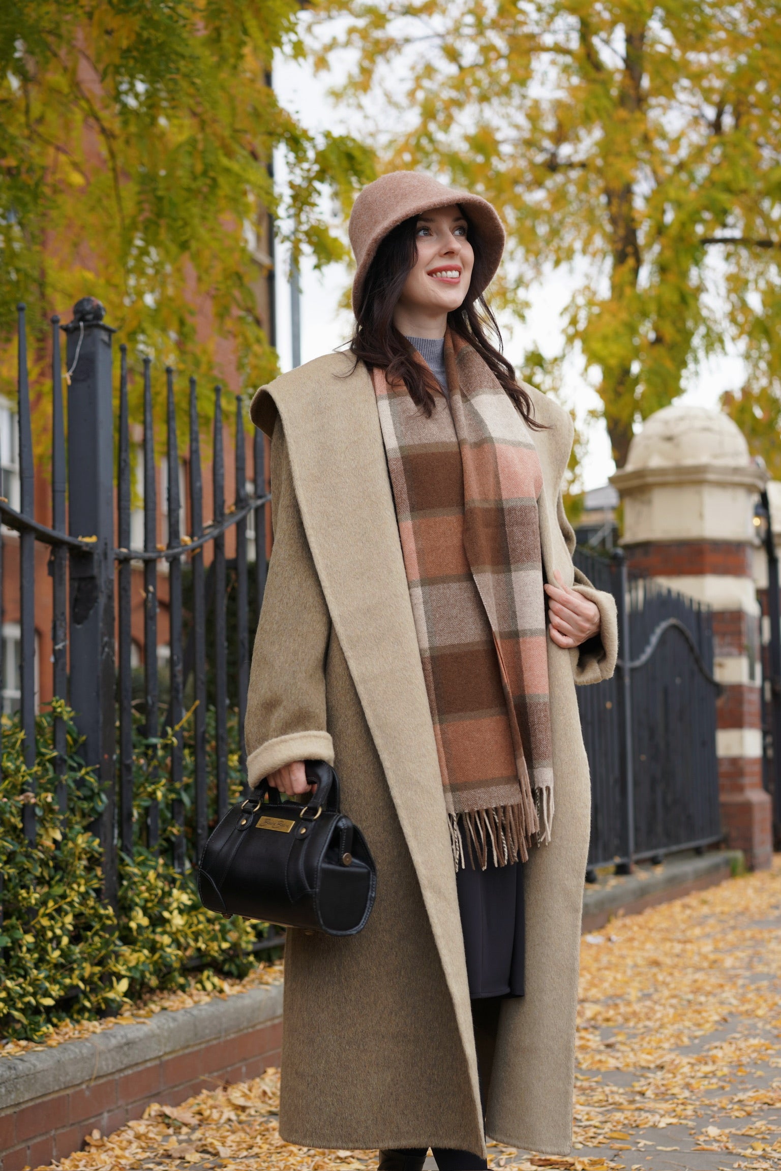 Holmesian Oakwood Wool Coat