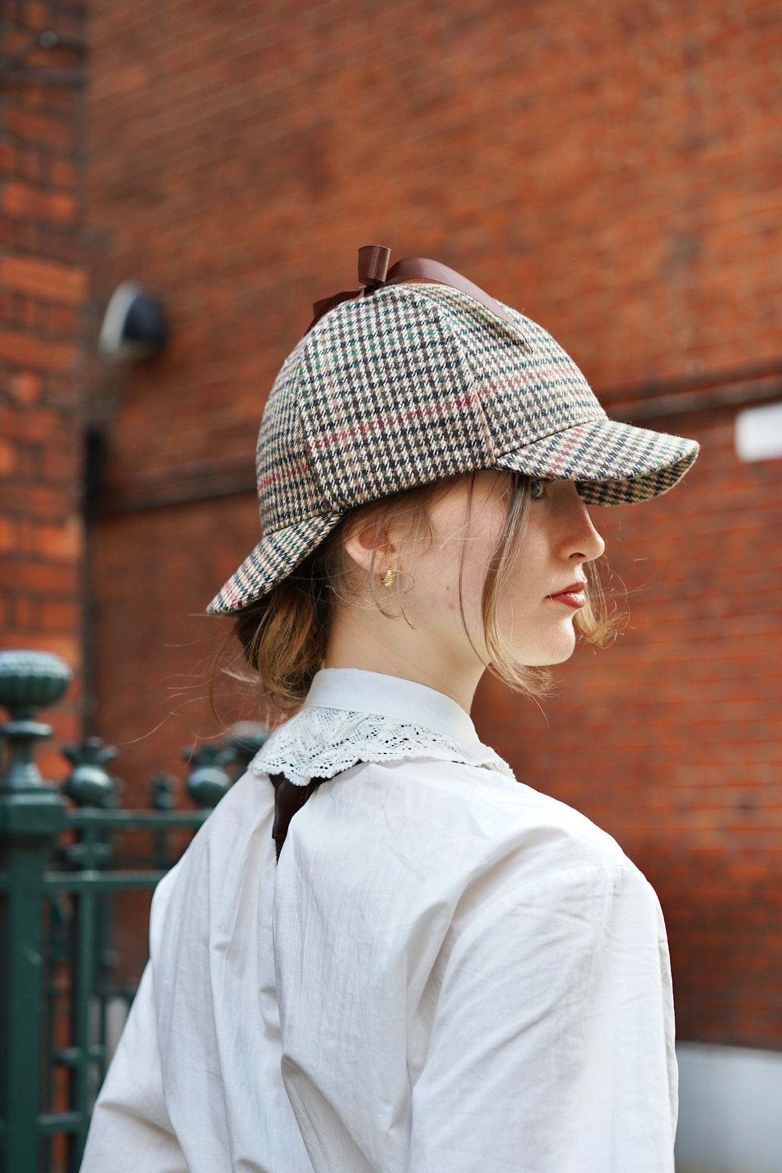 Holmesian Tweed Detective Cap