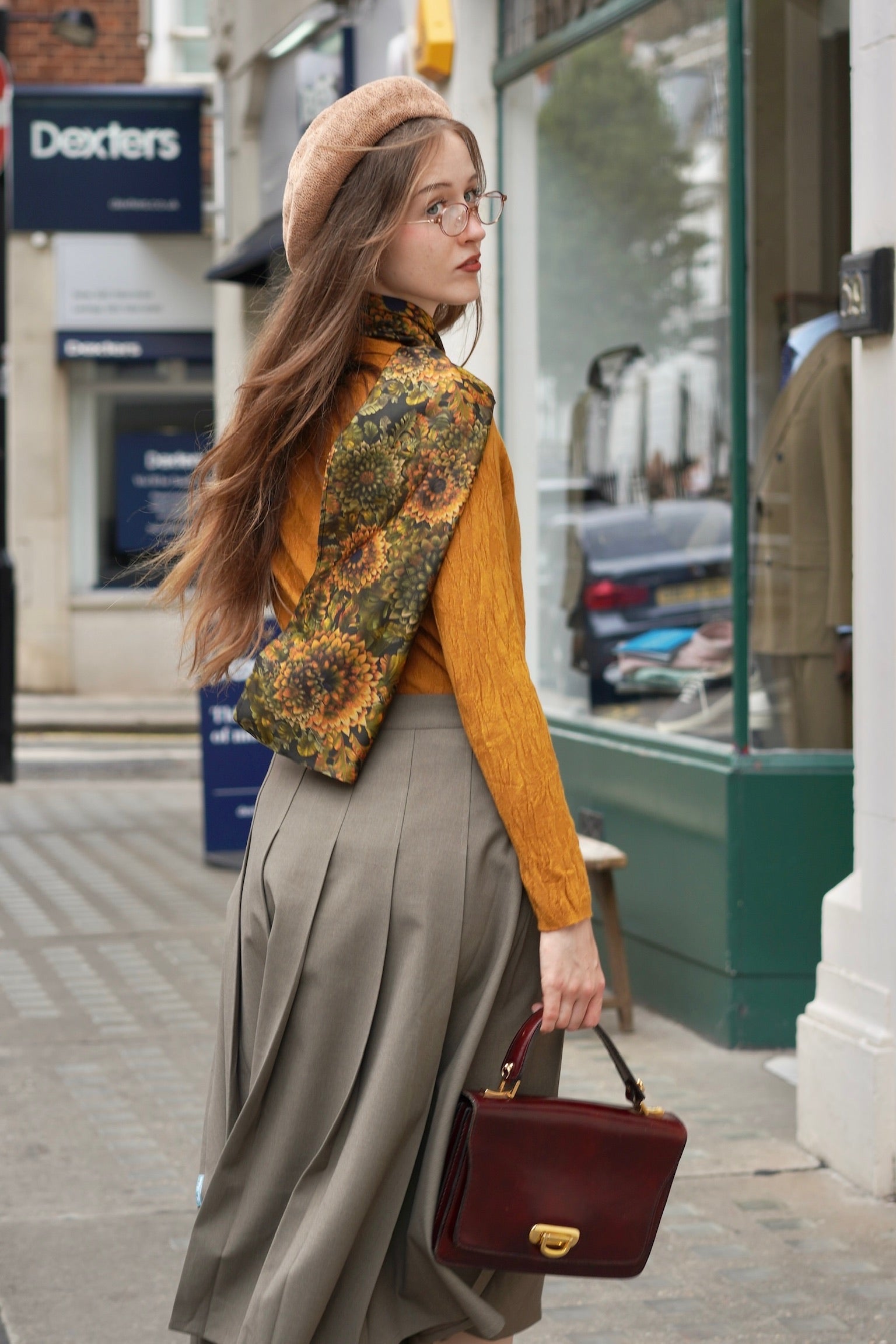 Jean Brodie Skirt (Taupe)