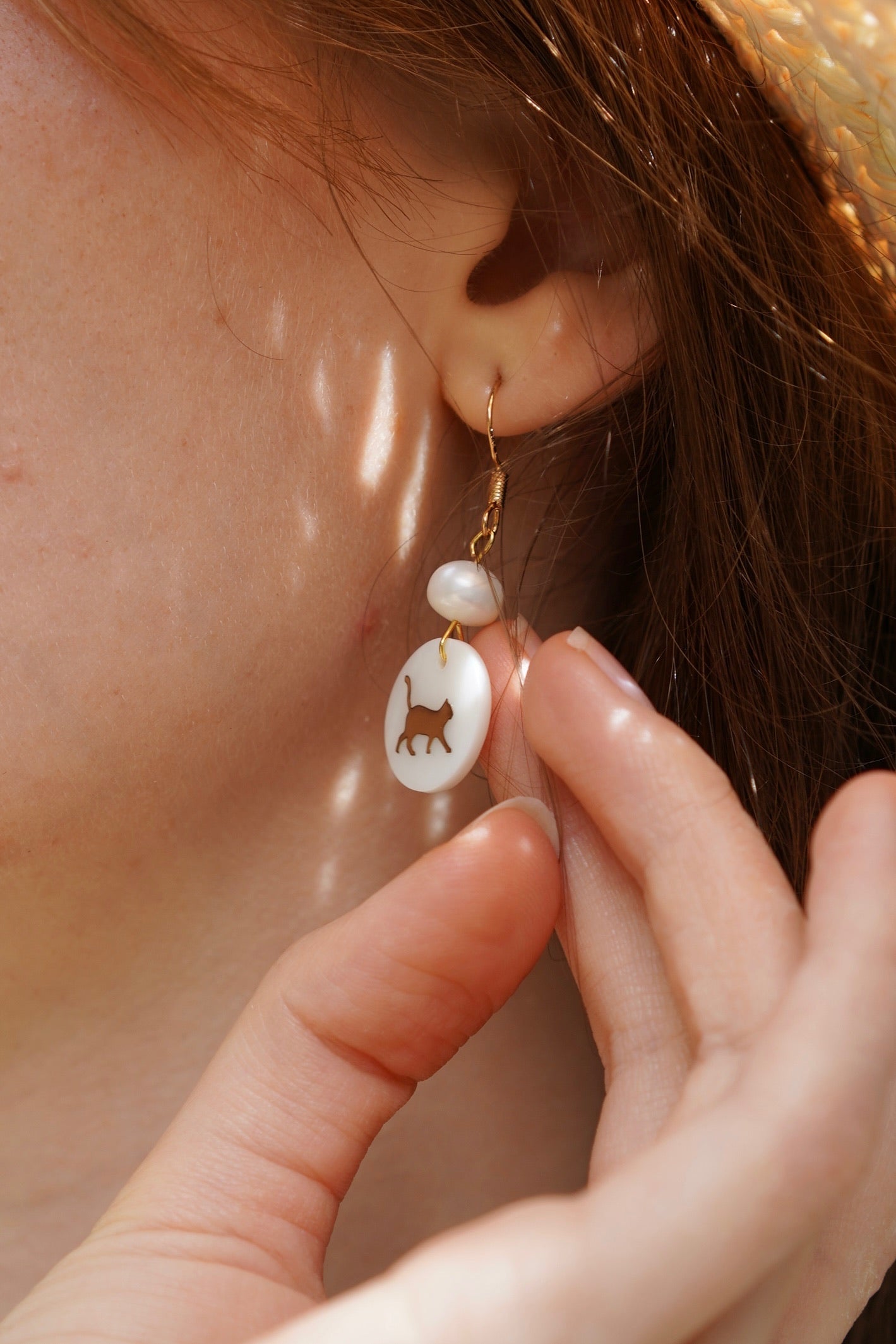 Kitty Silhouette Mother-of-Pearl Earrings