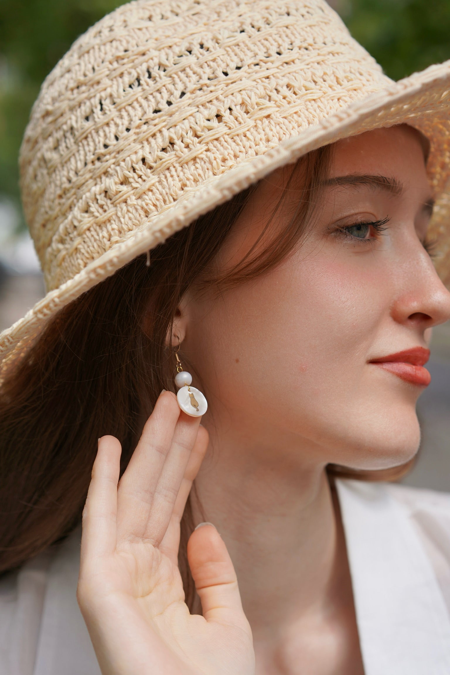 Kitty Silhouette Mother-of-Pearl Earrings