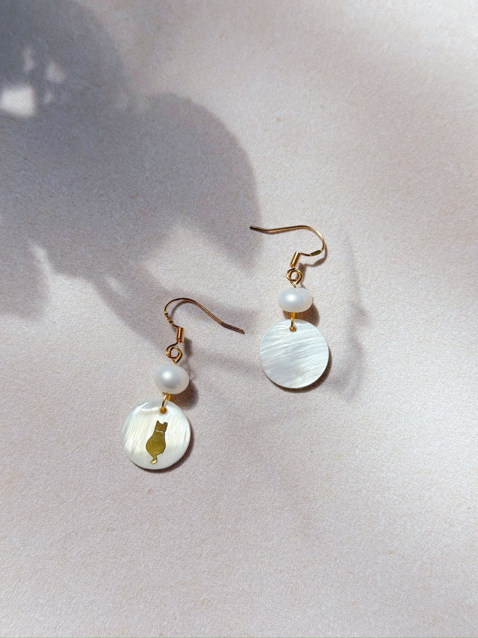 Kitty Silhouette Mother-of-Pearl Earrings