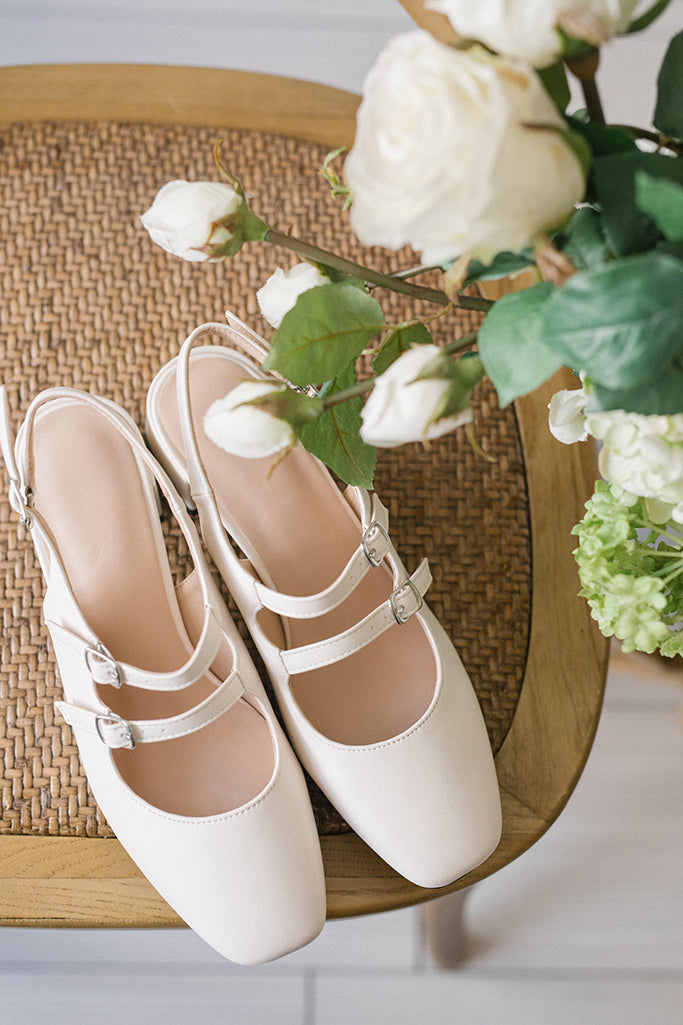 Leila Mary Jane Pumps(White)