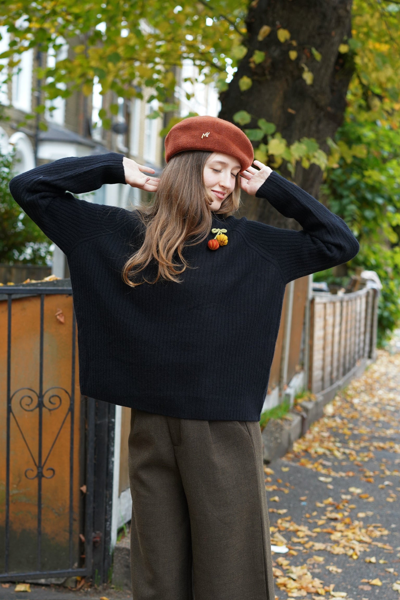 Little Pumpkin Yak Wool Jumper (Black）