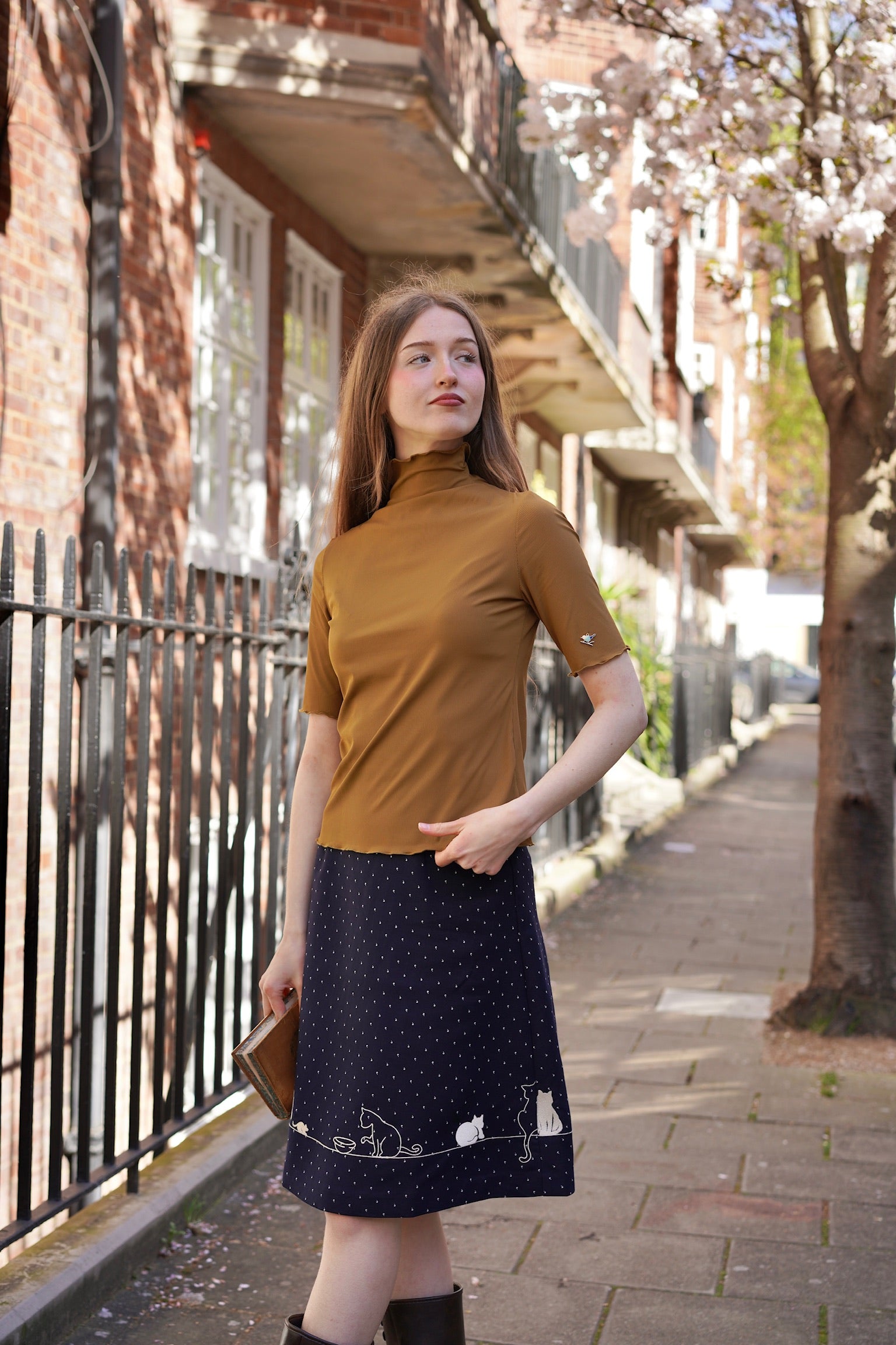 Feline Fling Skirt (Dots)