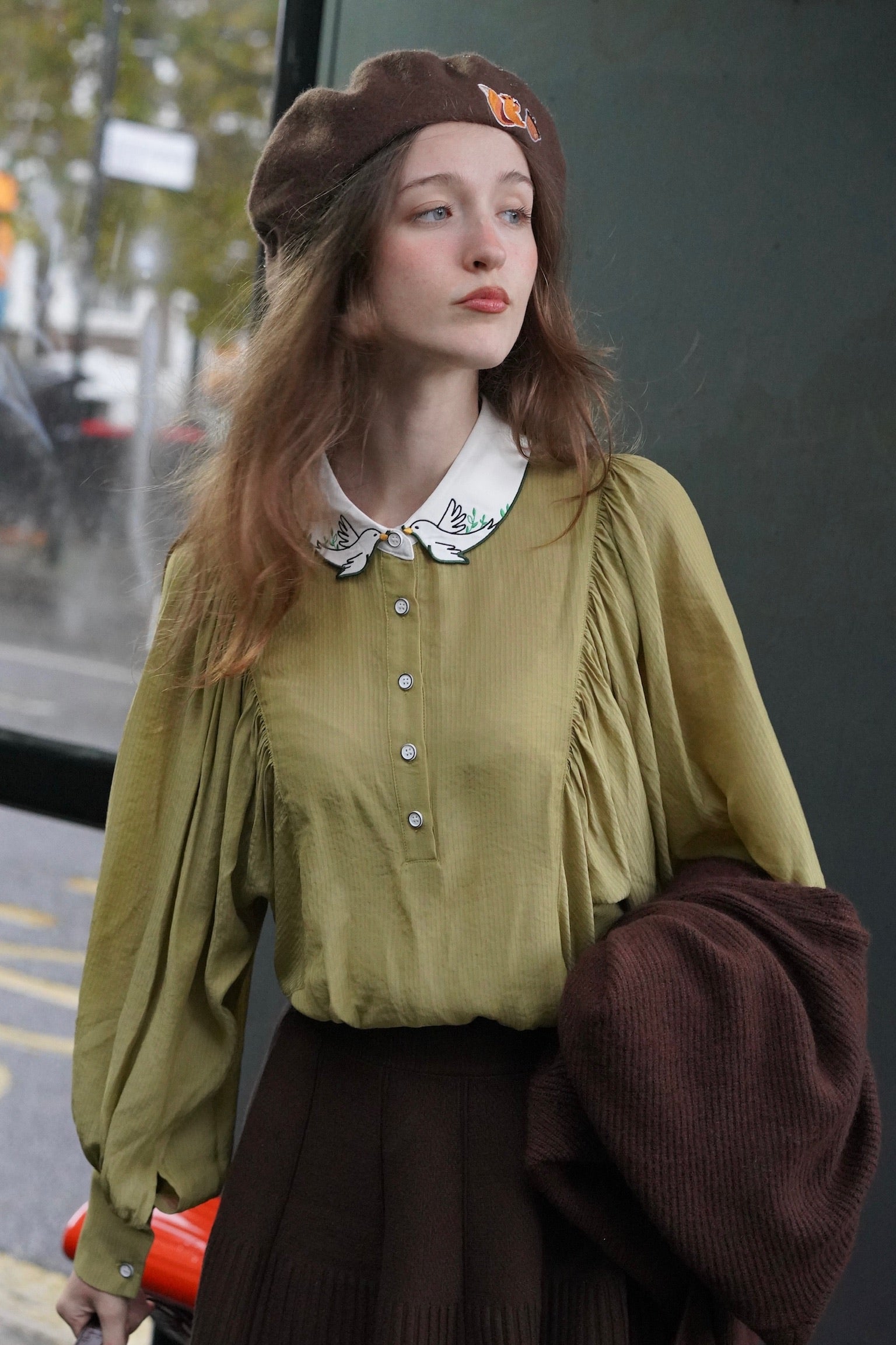 Lucky Songbird Blouse （Olive）