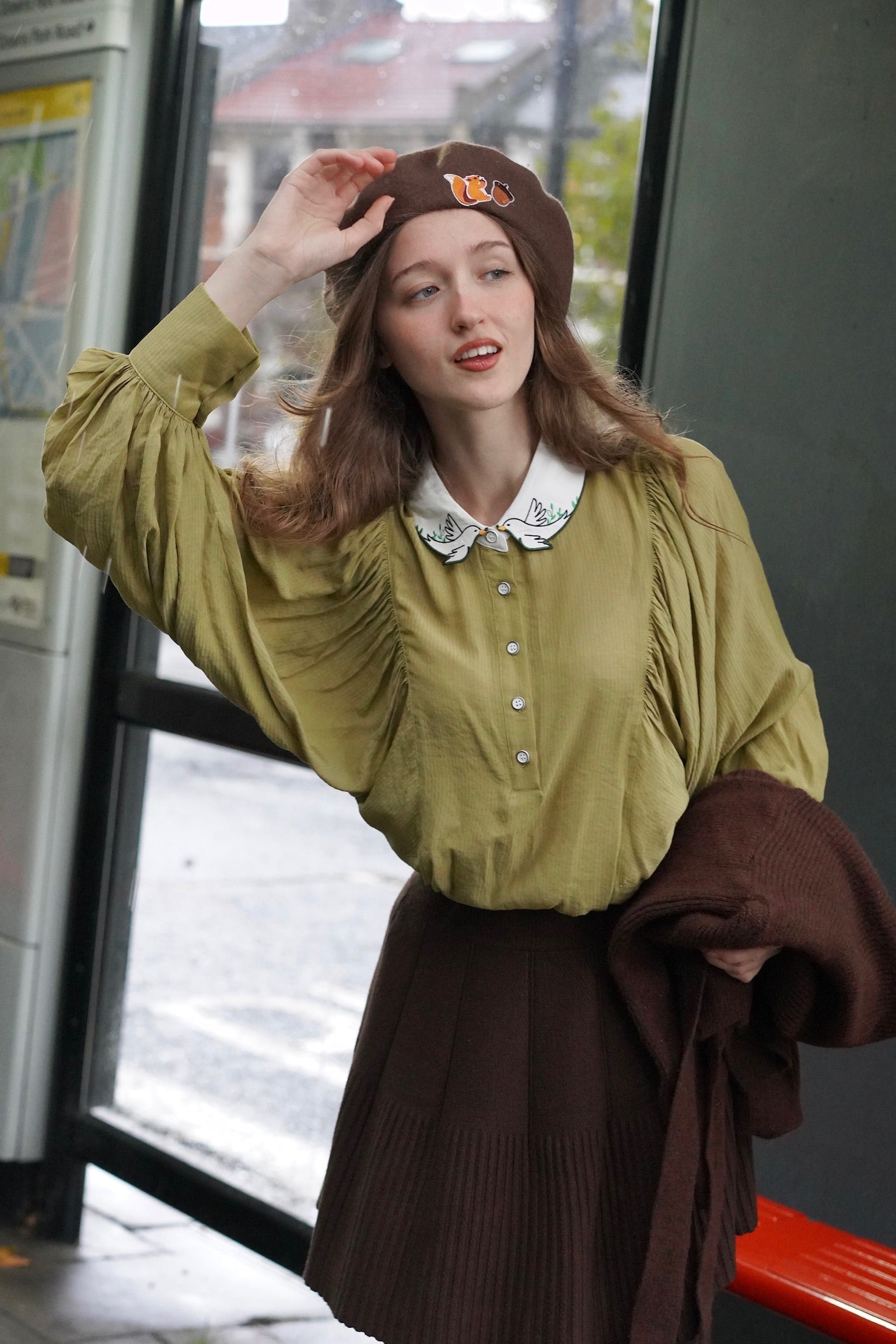 Lucky Songbird Blouse （Olive）