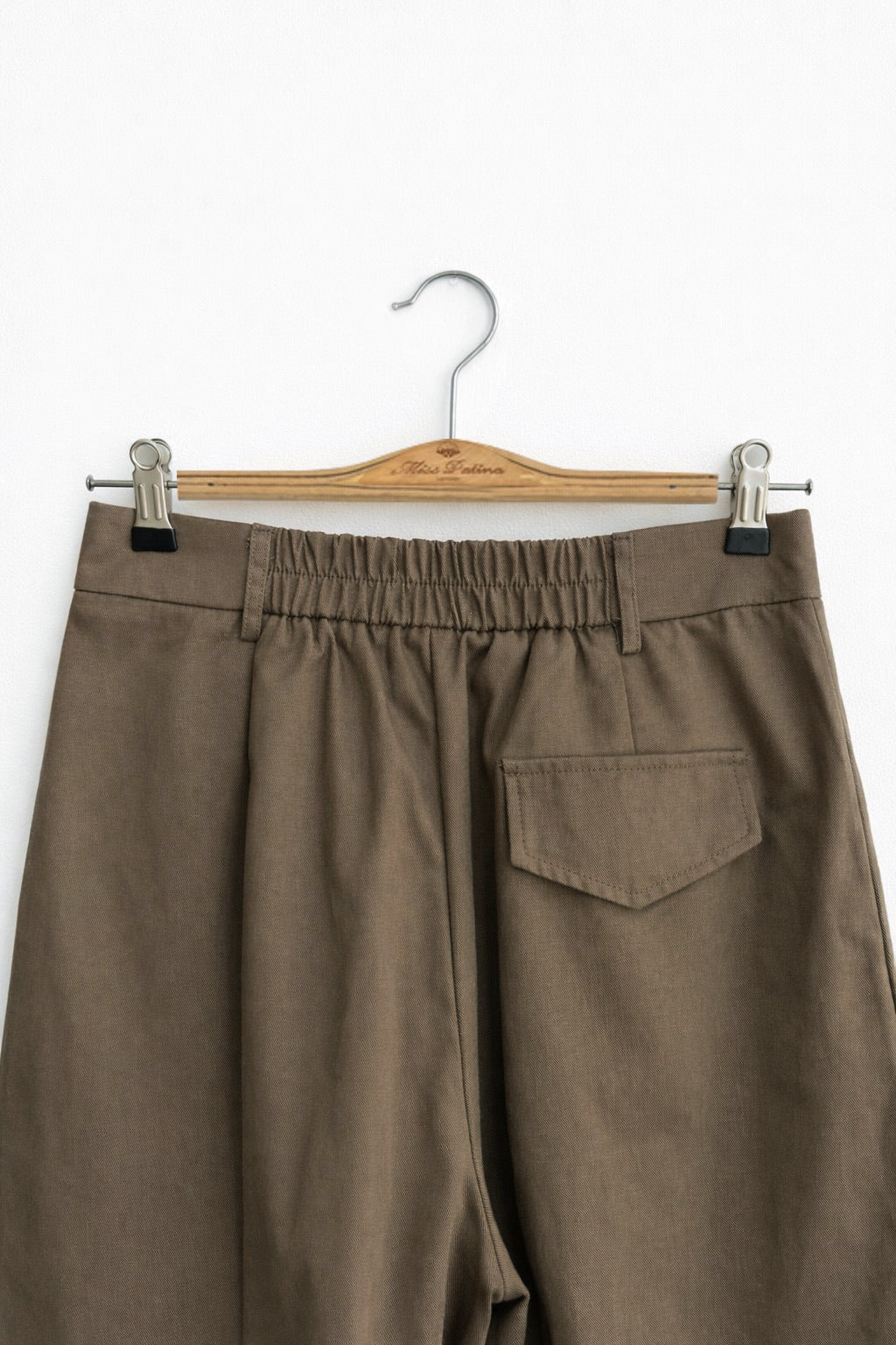 Lyocell Blend Barrel Trousers (Earth)