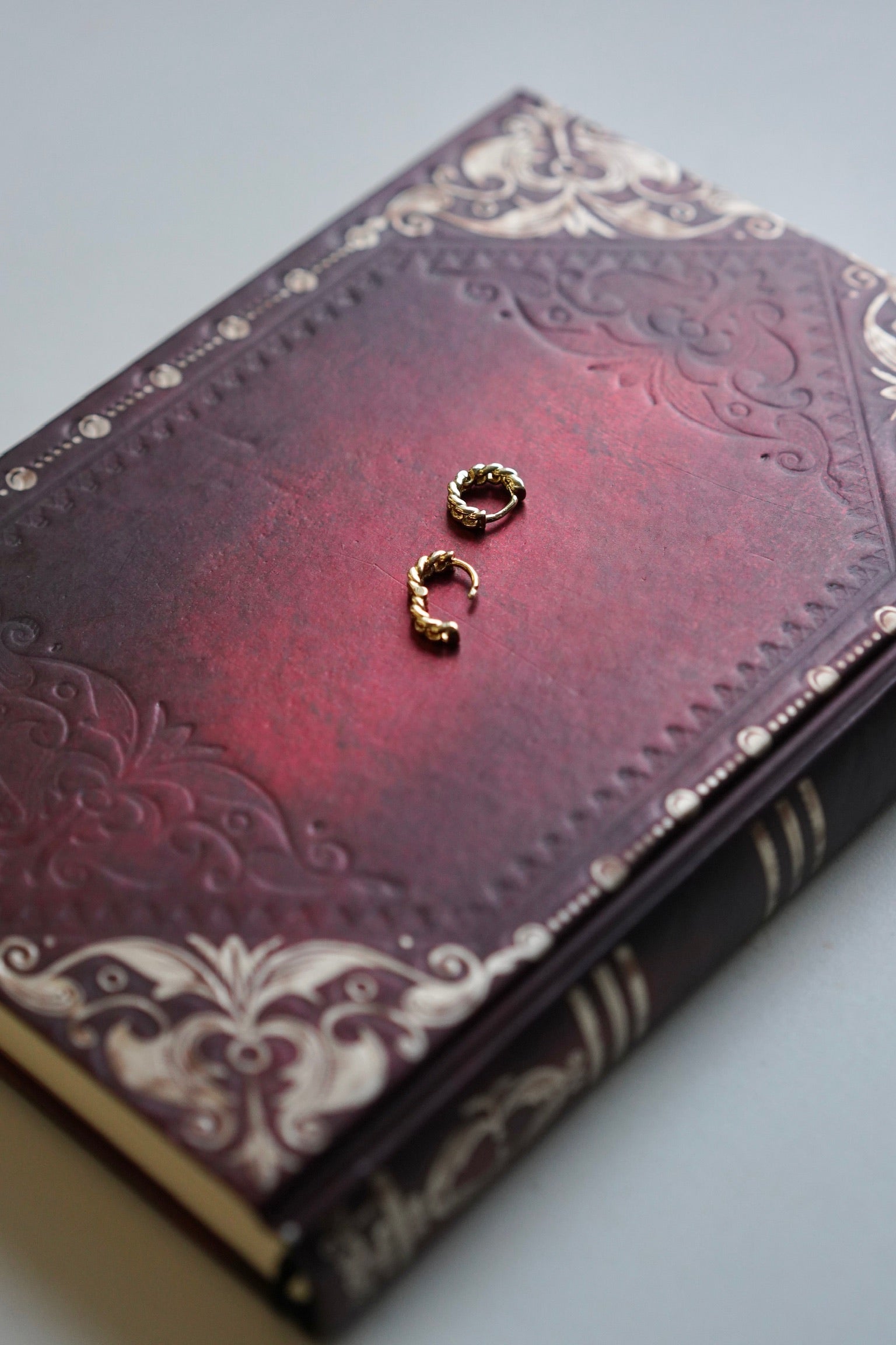 Mini Chain-Link Hoop Earrings