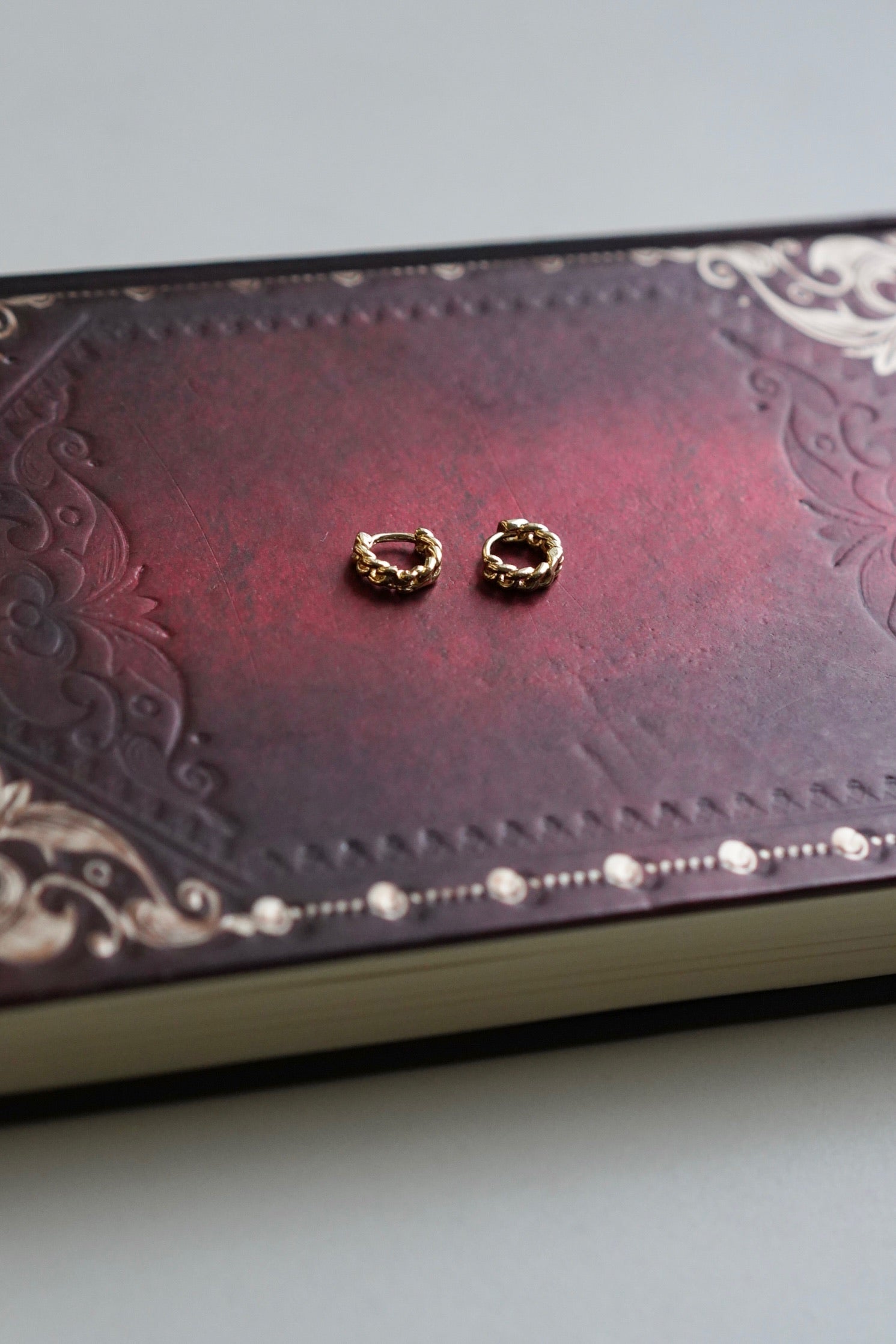 Mini Chain-Link Hoop Earrings