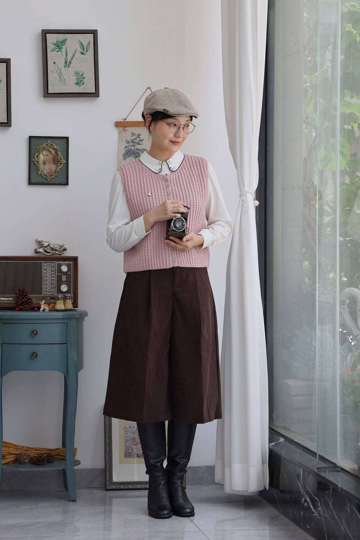Minimal Corduroy Culottes (Chocolate)