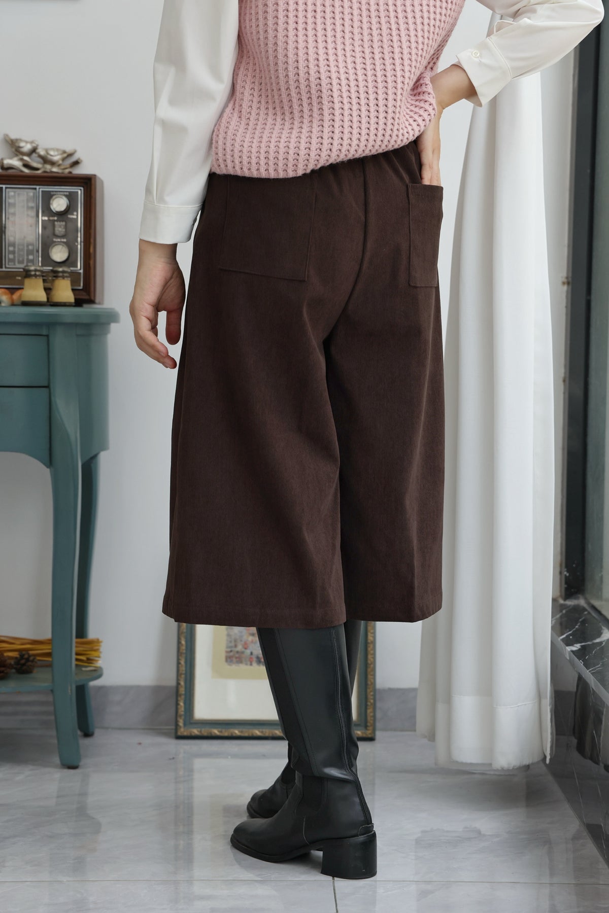 Minimal Corduroy Culottes (Chocolate)