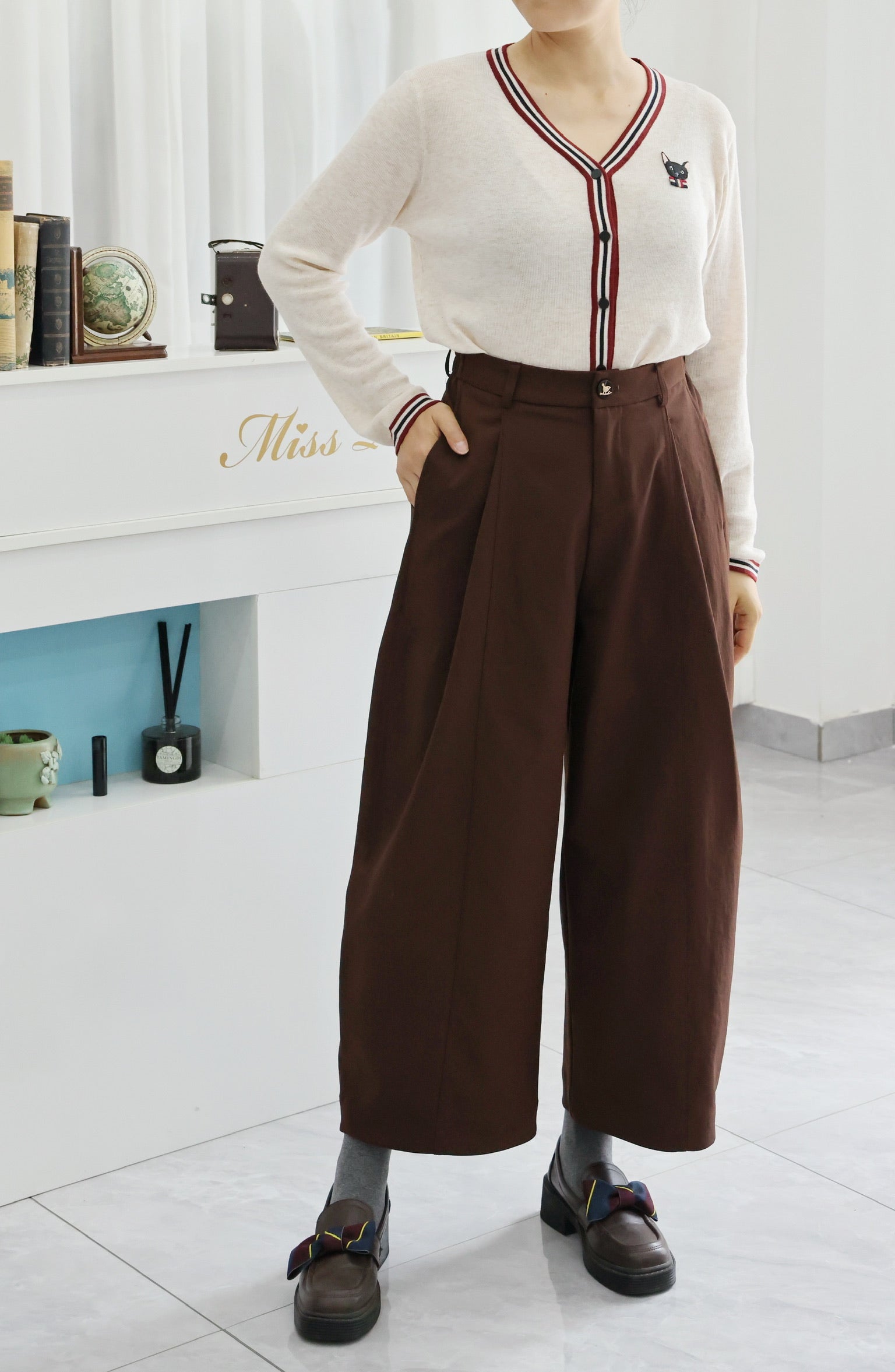 Oxford Barrel Pants (2 colours)