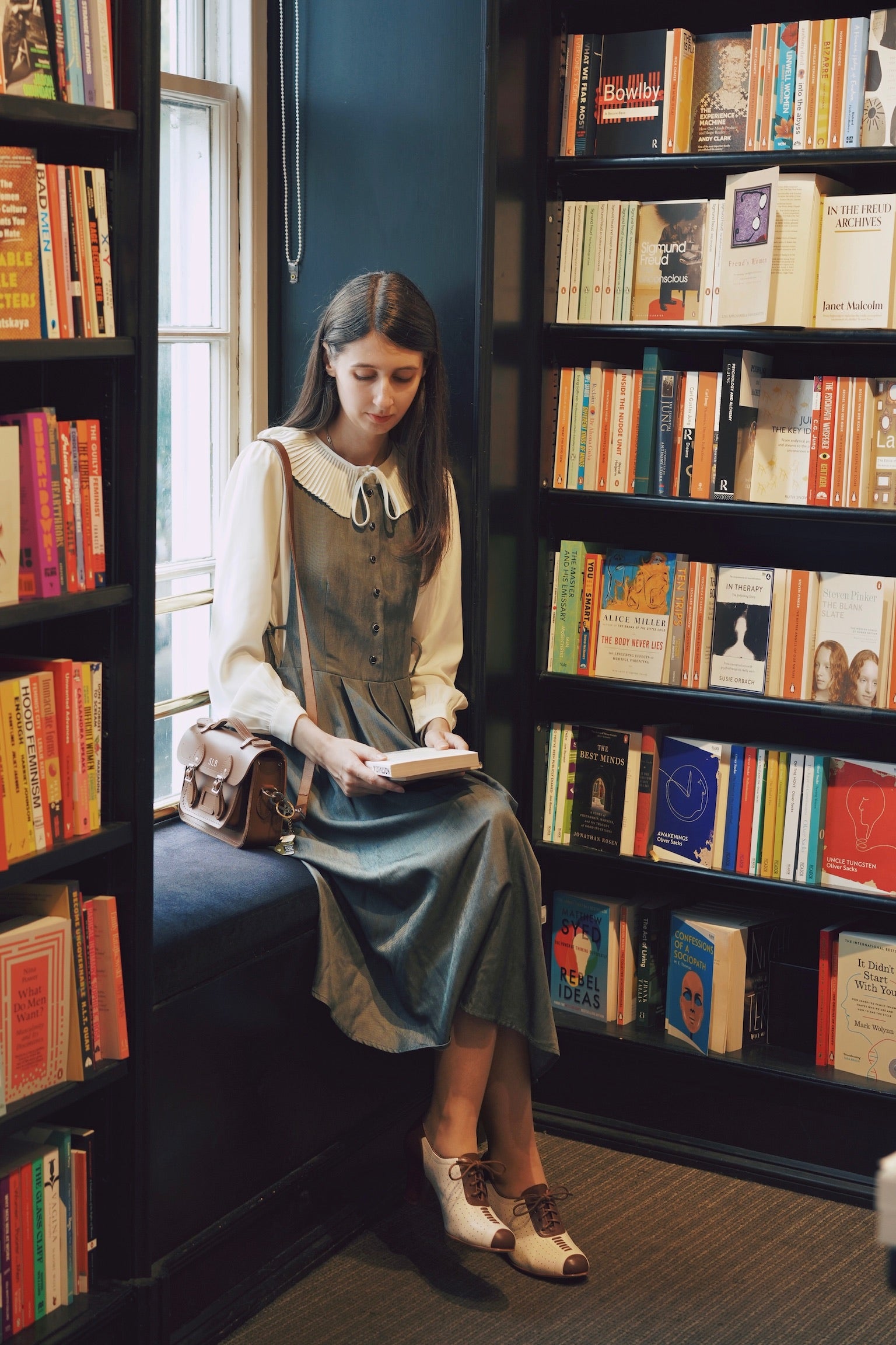Oxford Bow Pinafore