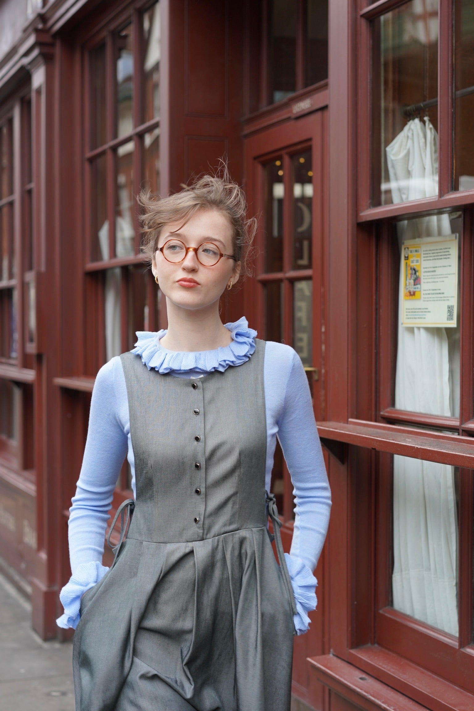 Oxford Bow Pinafore