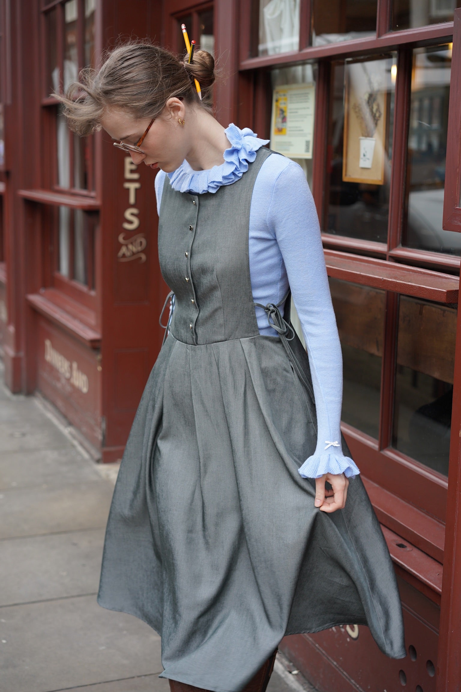 Oxford Bow Pinafore