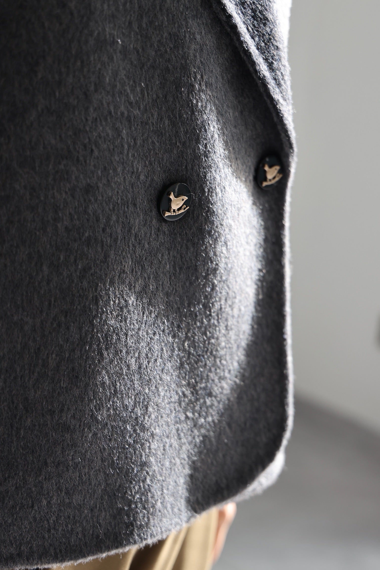 Peekaboo Cat Wool Blazer (Oxford Grey）