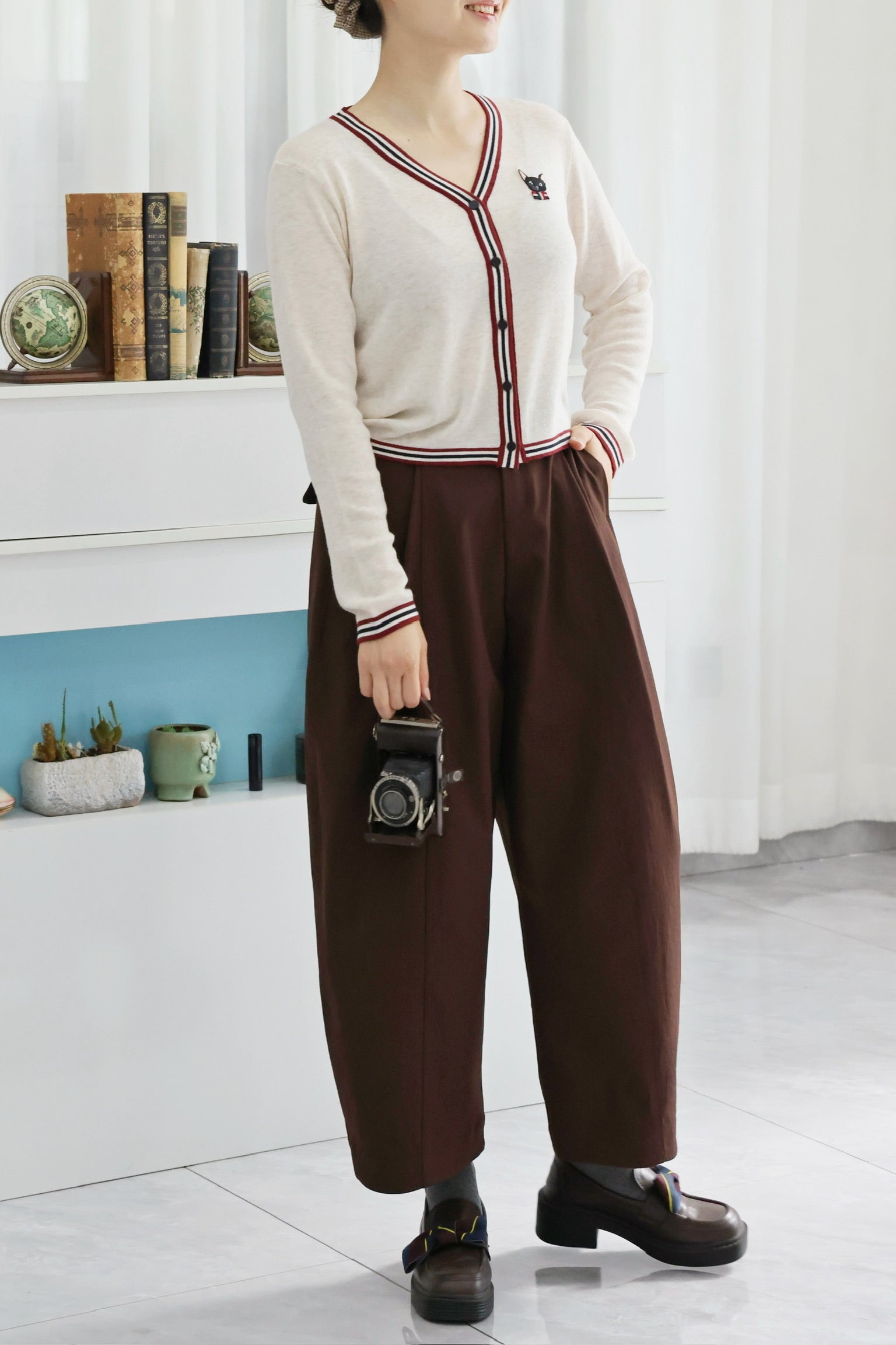 Preppy Cat Lightweight Cardigan (Cream)