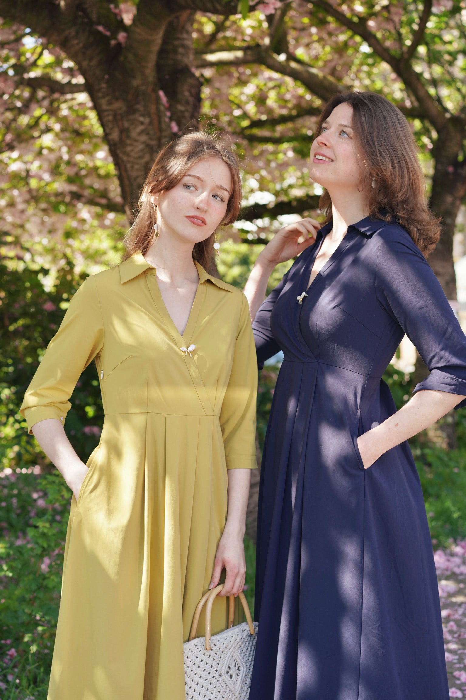 Retro Kelly Midi Dress  (Navy)