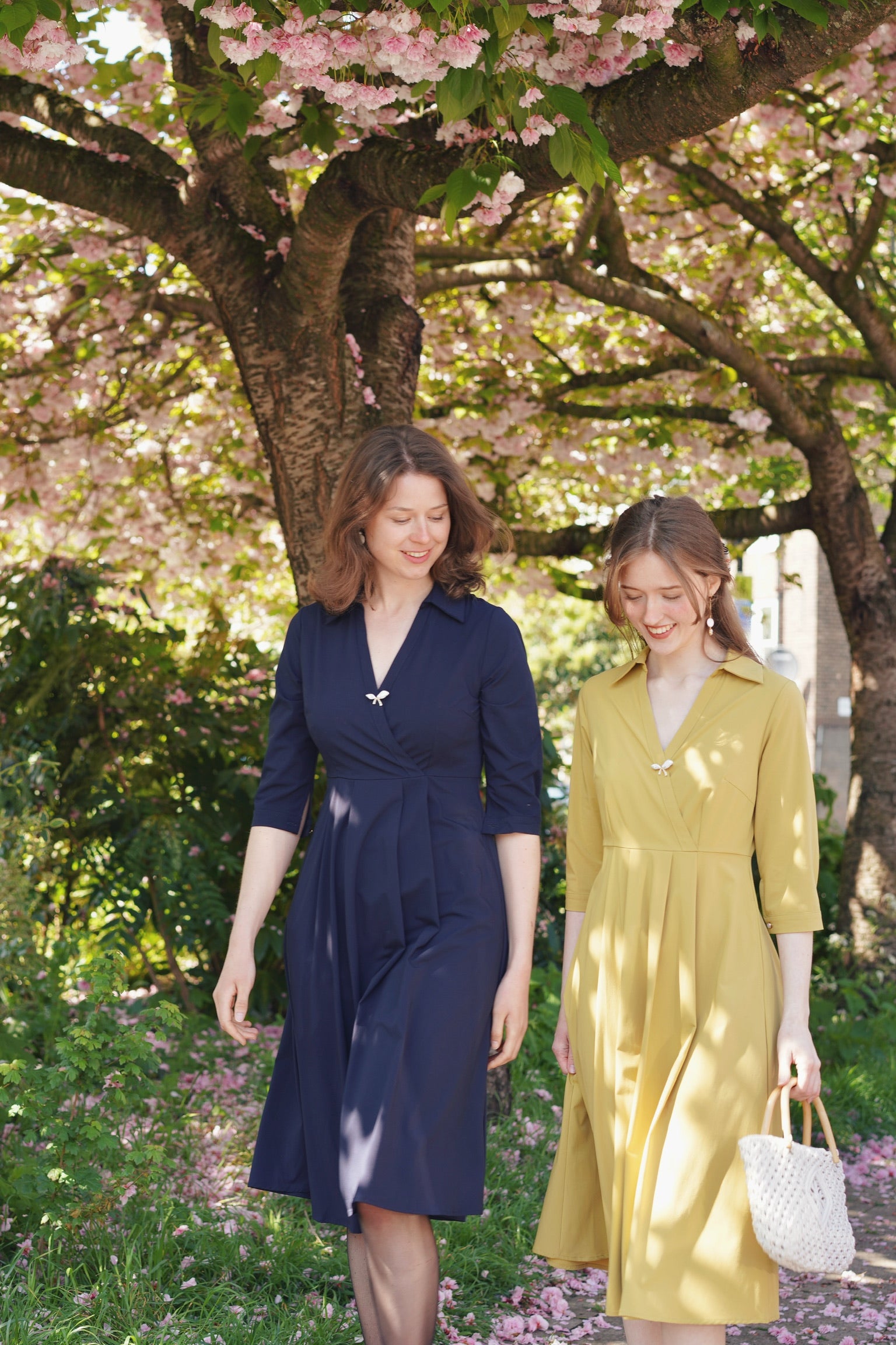 Retro Kelly Midi Dress  (Navy)
