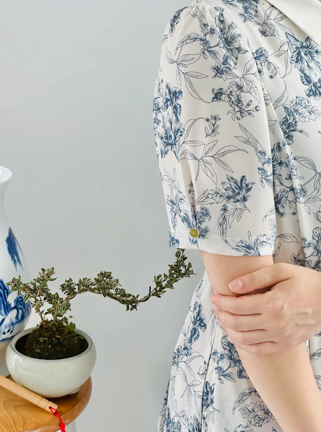 Royal Botany Dress (Blue White Porcelain)