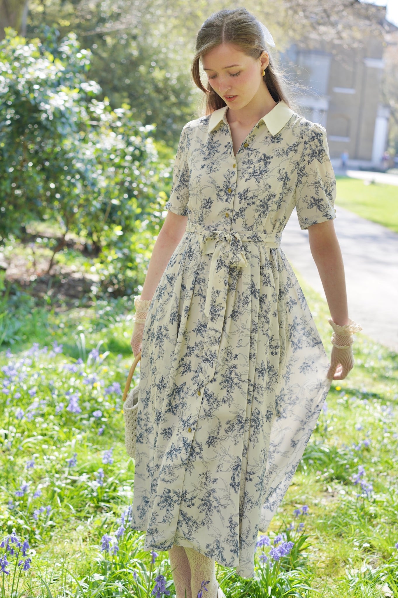 blue and white porcelain pattern dress Blue White Porcelain Print Maxi Dress Spaghetti Strap Summer Beach Elegant A Line Flowing