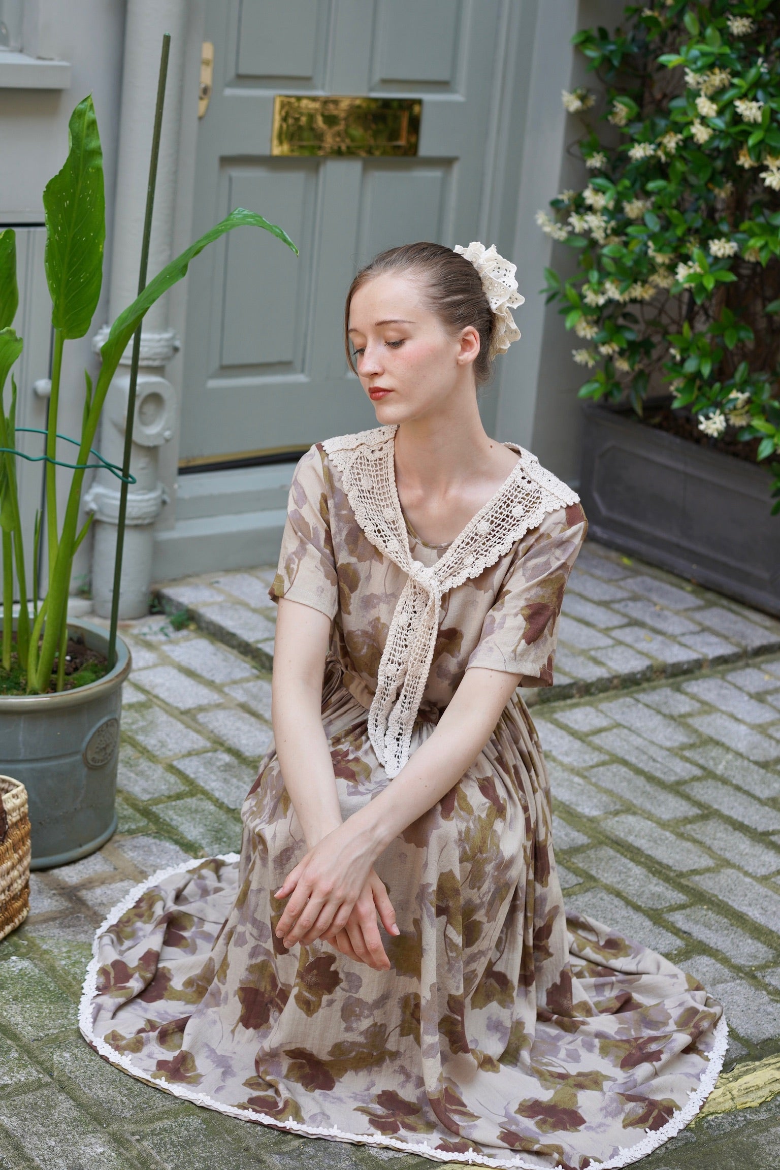 Royal Forest Cottage Dress (Faded Anemone)