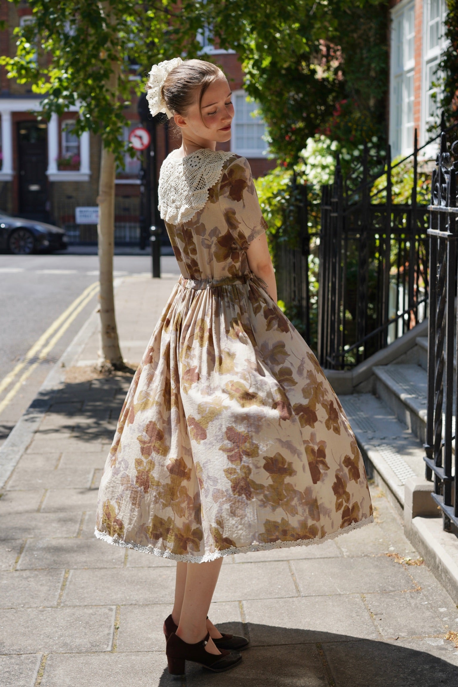 Royal Forest Cottage Dress (Faded Anemone)