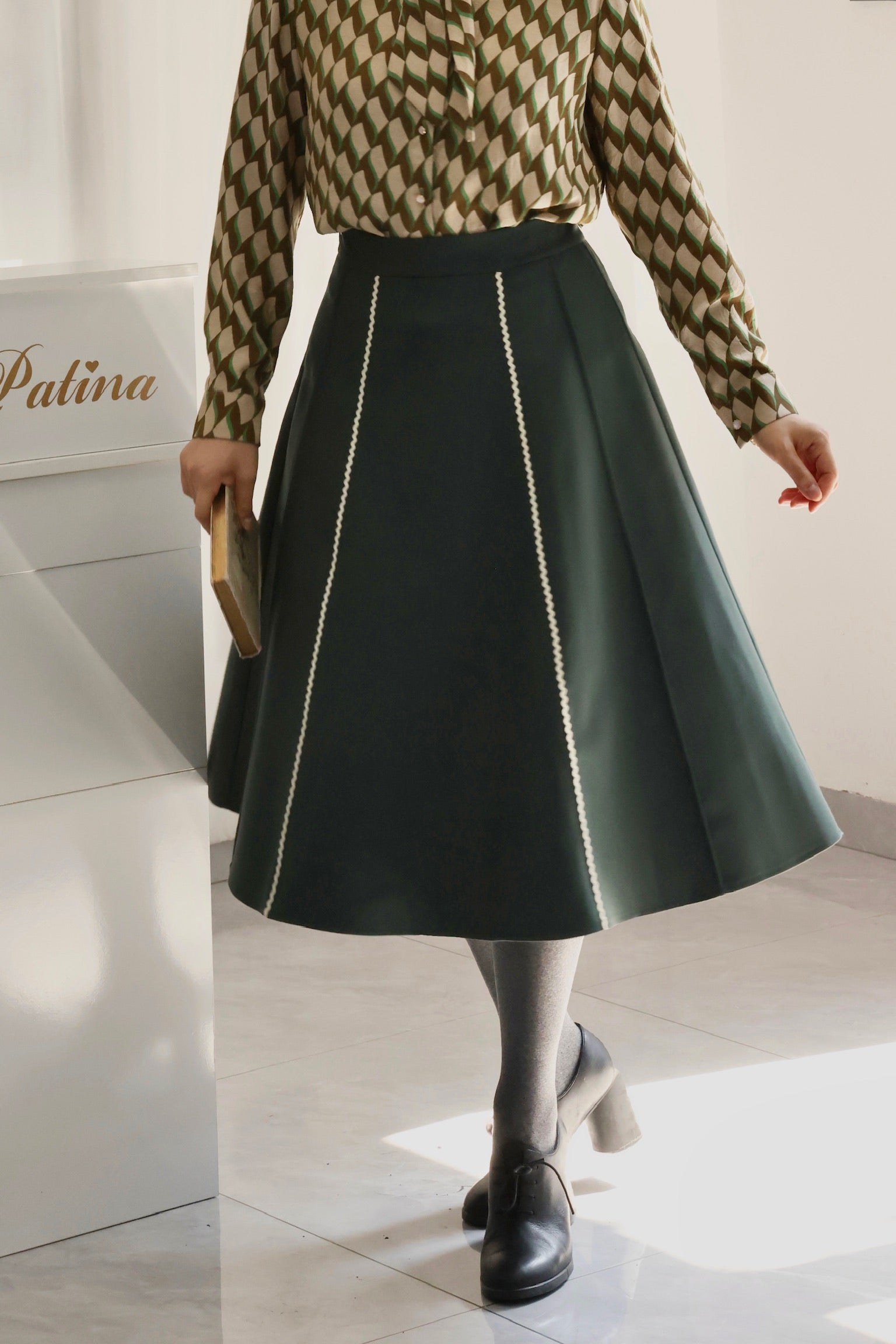 SalingerYearA-lineMidiSkirt1.jpg