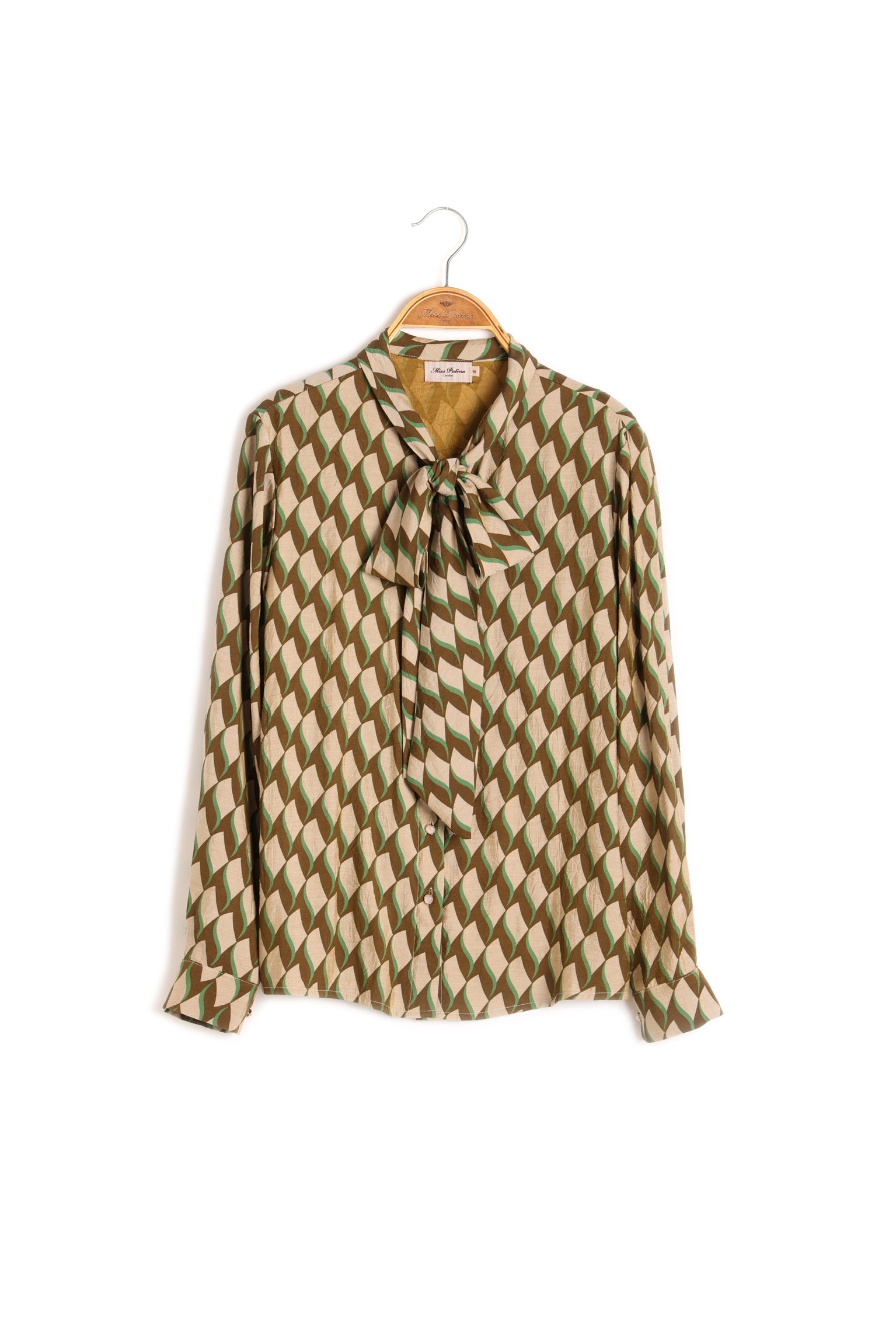 SalingerYearScarfBlouse0_628f3a31-54f6-42d5-876b-7e122e1e3b74.jpg