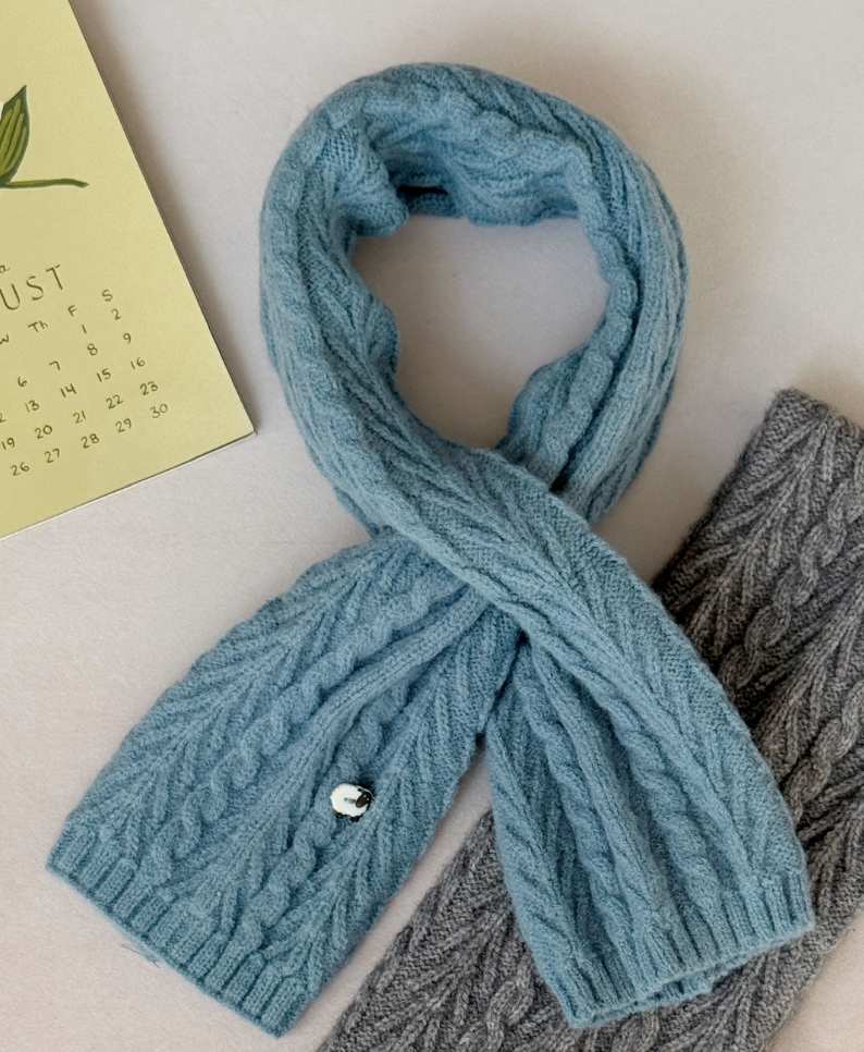 Little Sheep Cable Knit Scarf