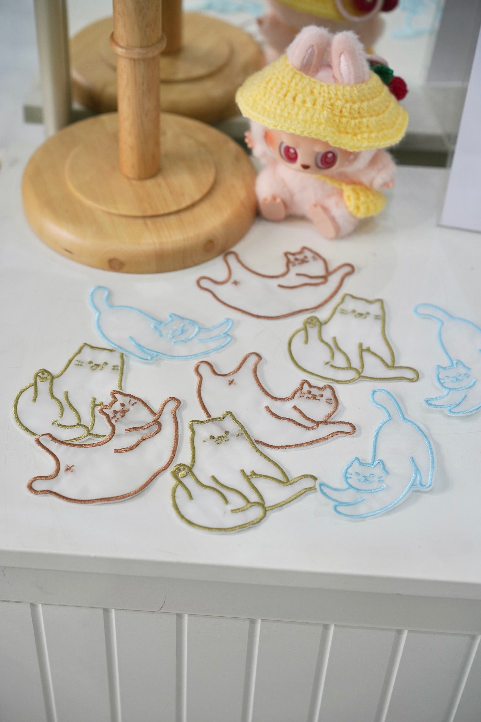 Set of 3 Embroidered Organza Cat Appliqués