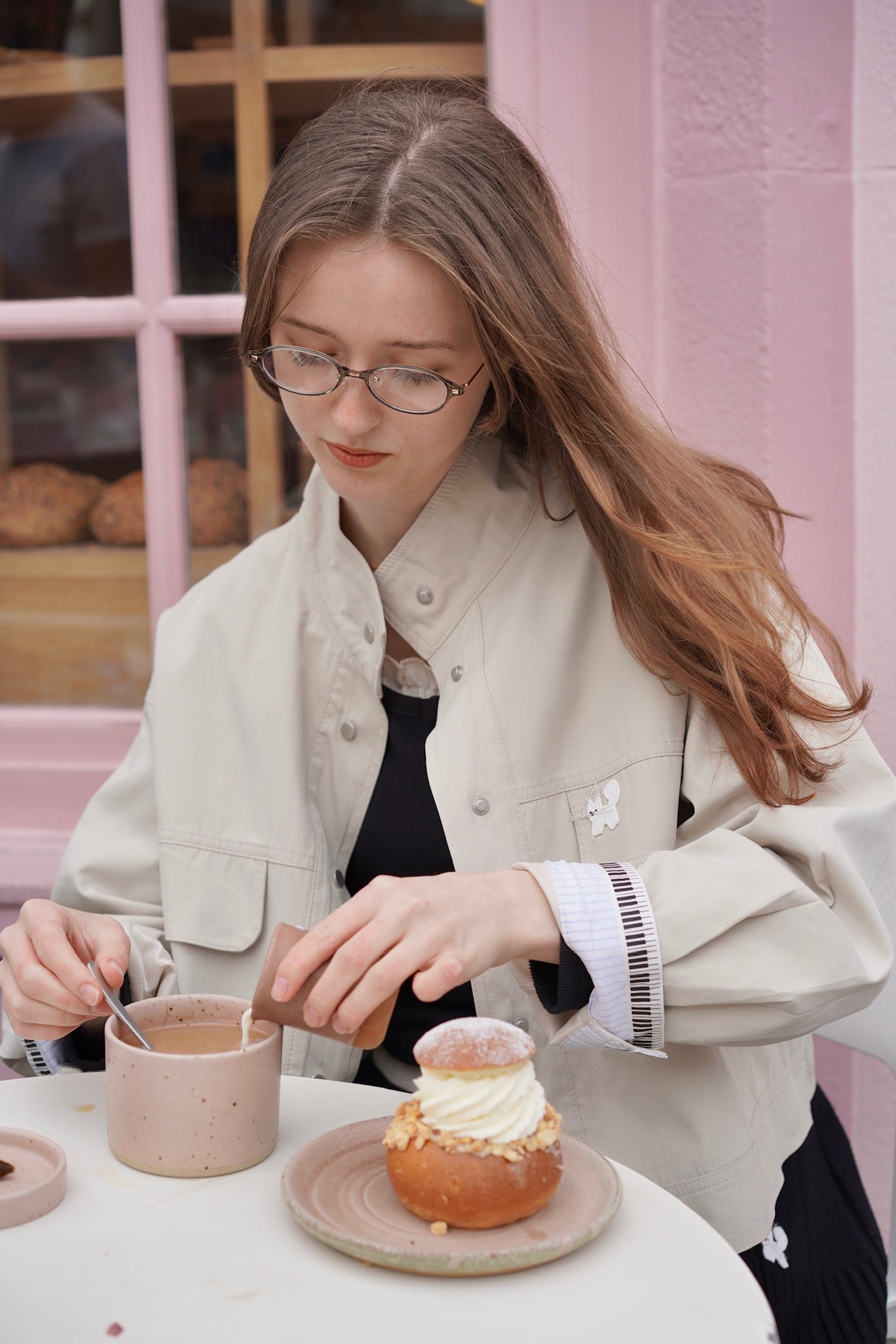 Signature Flight Cropped Jacket (Cream)