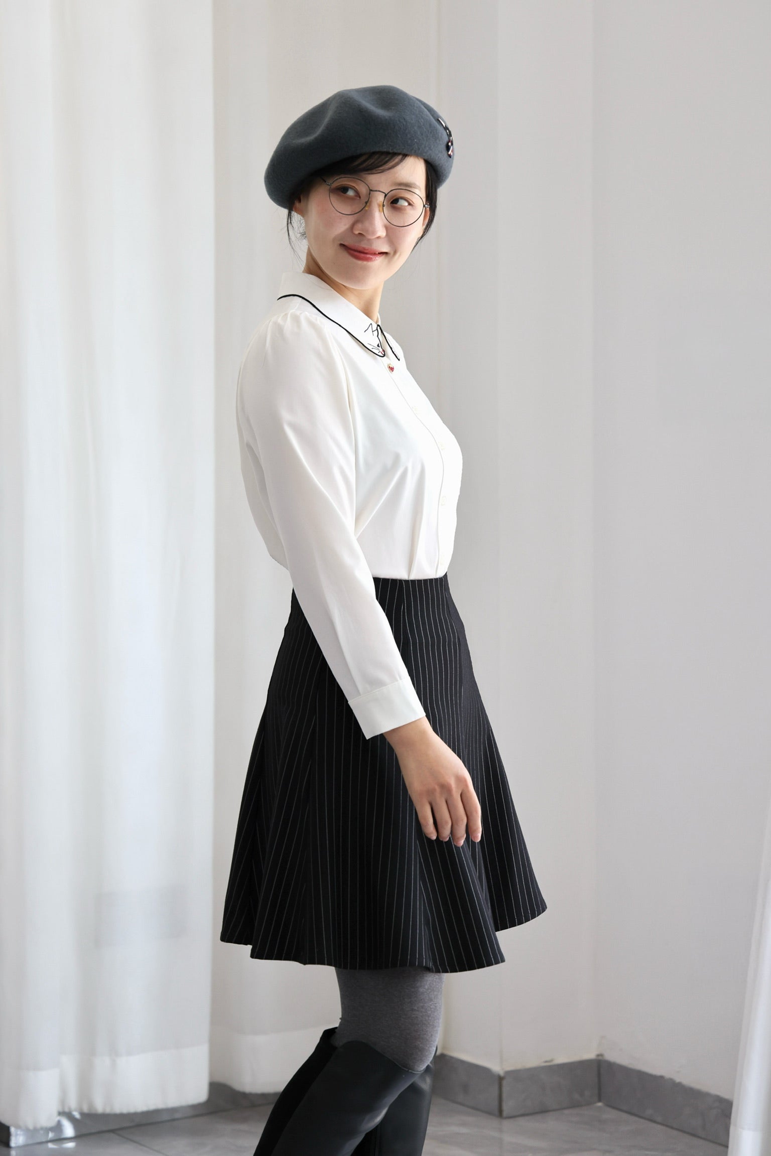 Snacking Kitten Long Sleeve Shirt