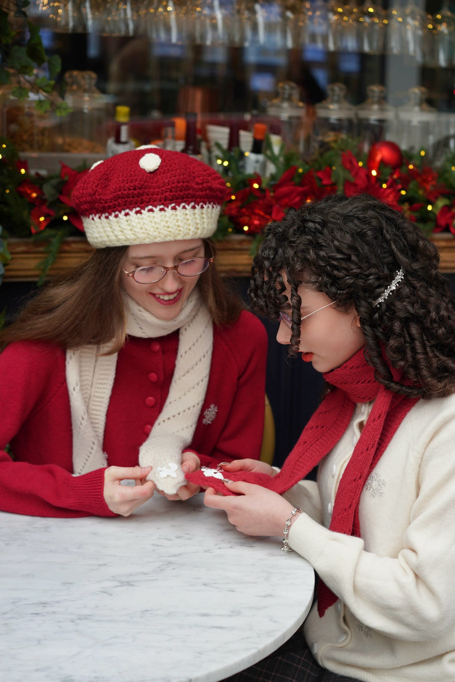 Snowflake Cardigan (White)