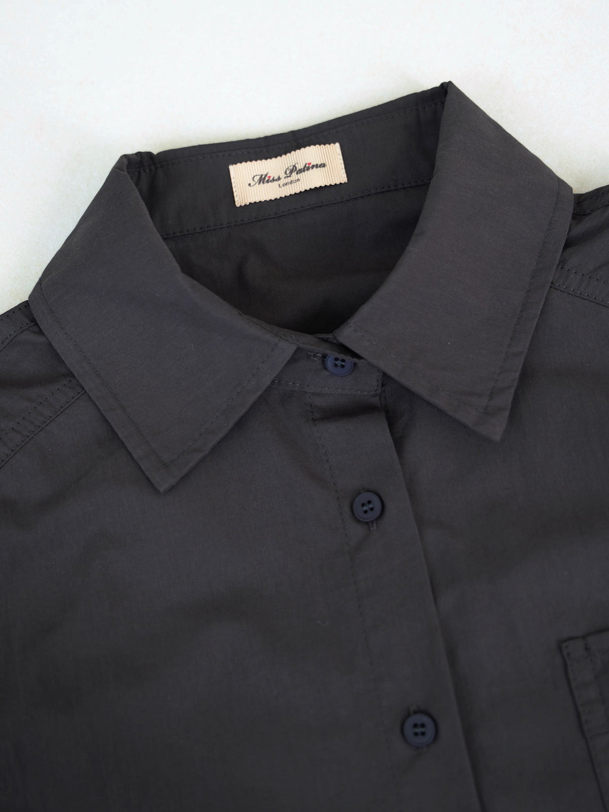 Startled Kitty Blouson Shirt (Cream / Charcoal / Chocolate)