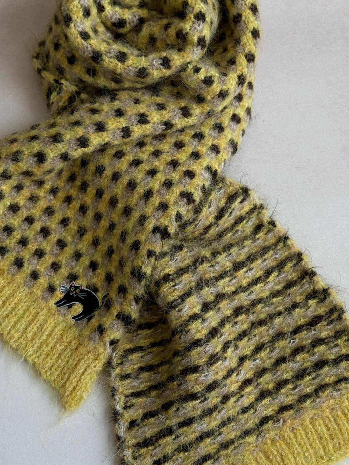 Startled Kitty Knit Scarf