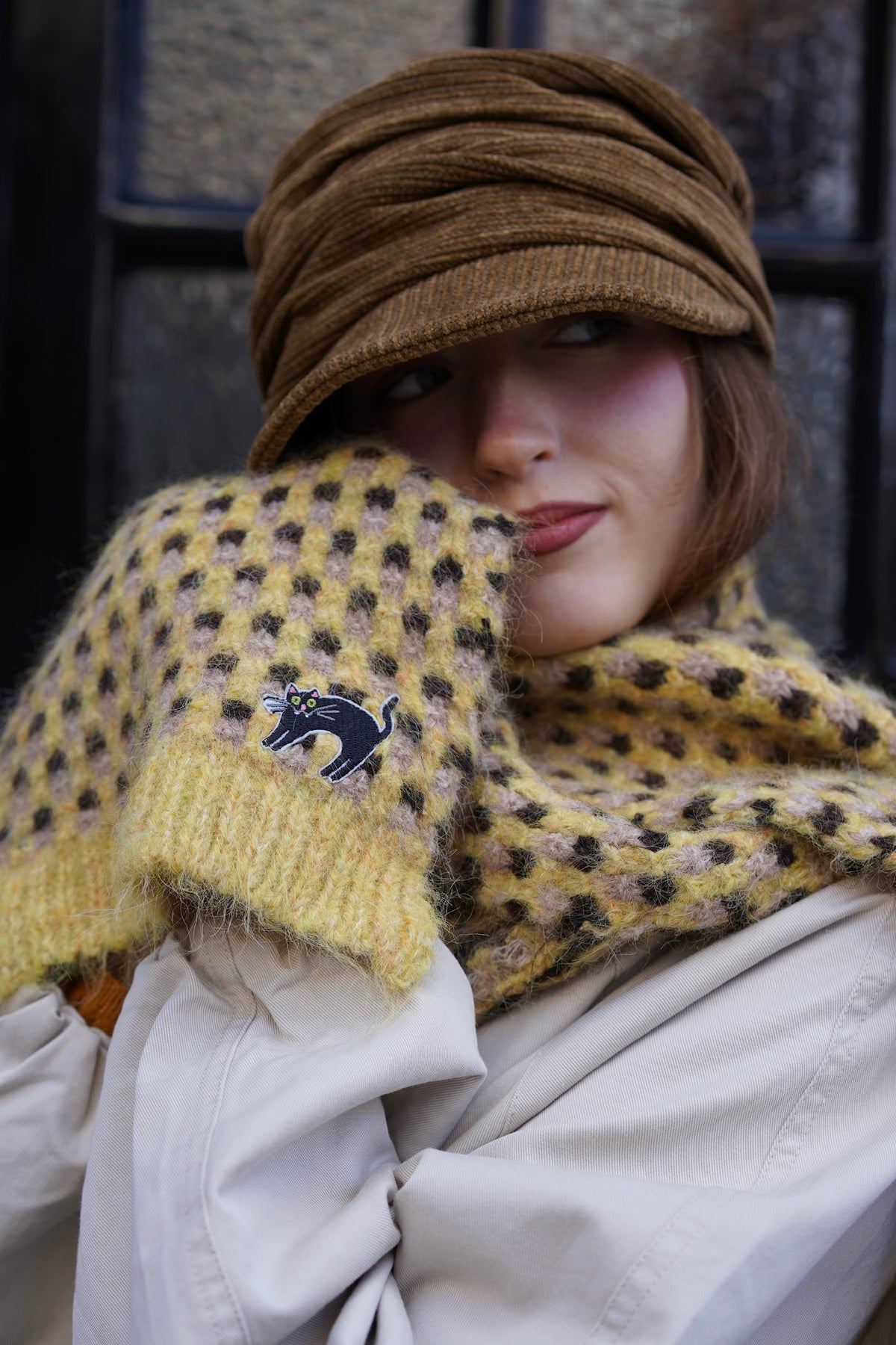 Startled Kitty Knit Scarf