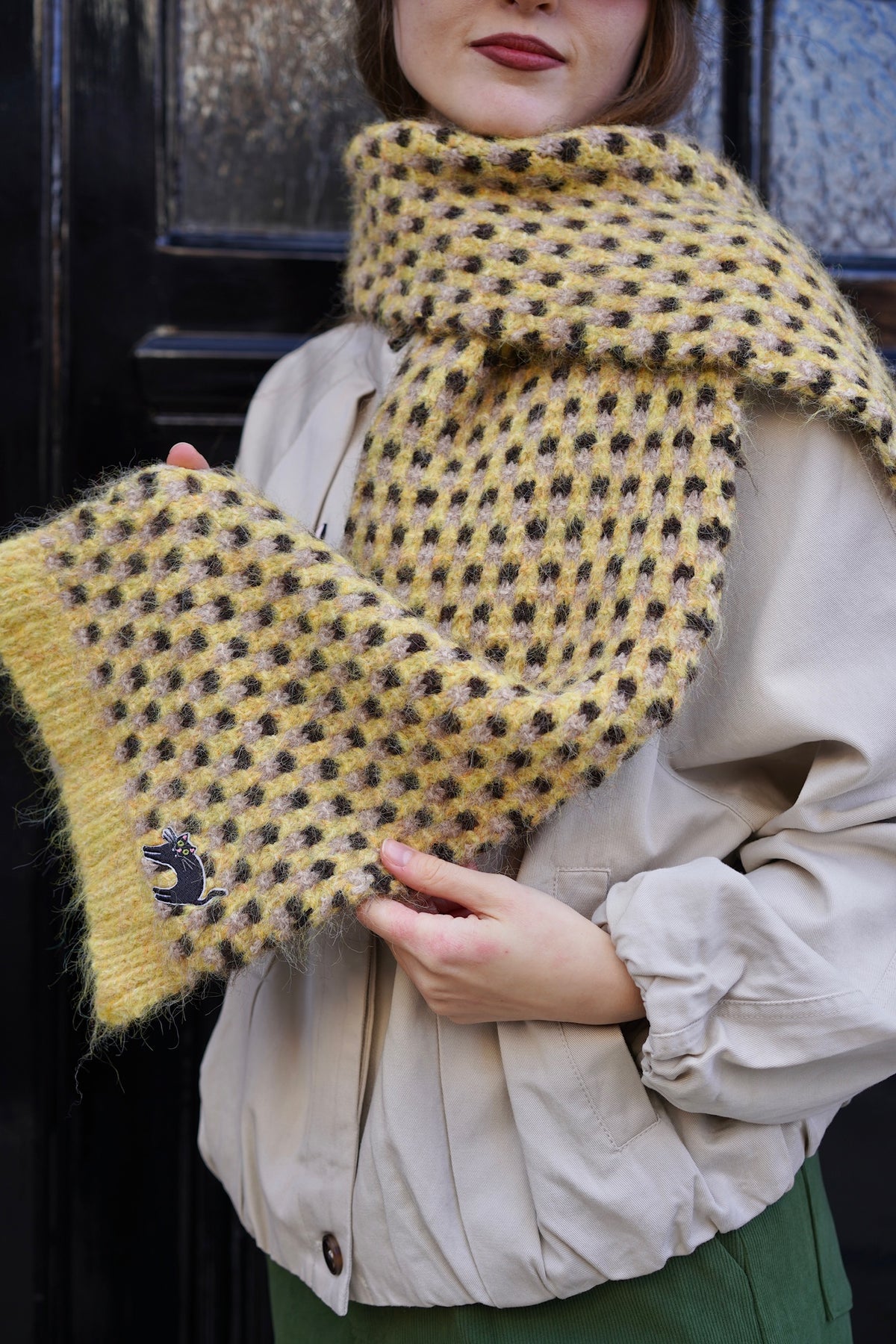 Startled Kitty Knit Scarf