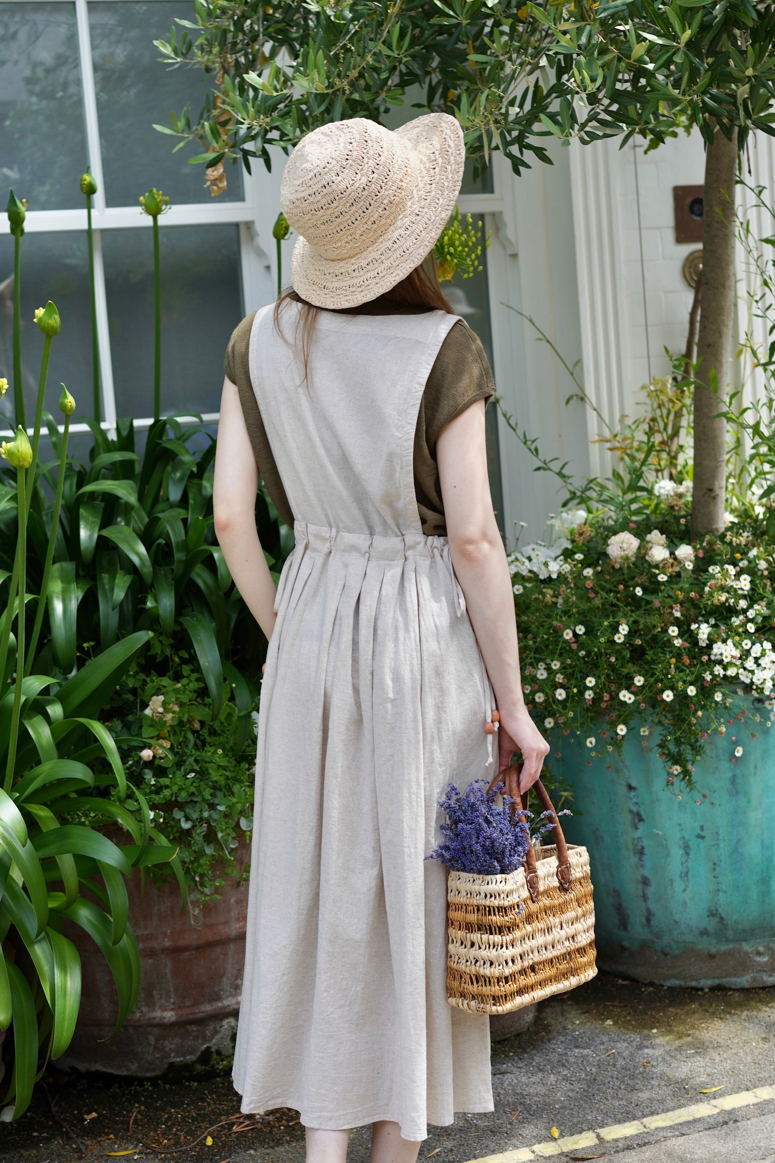 Tea Time Linen Pinafore Dress (Victorian Cream)