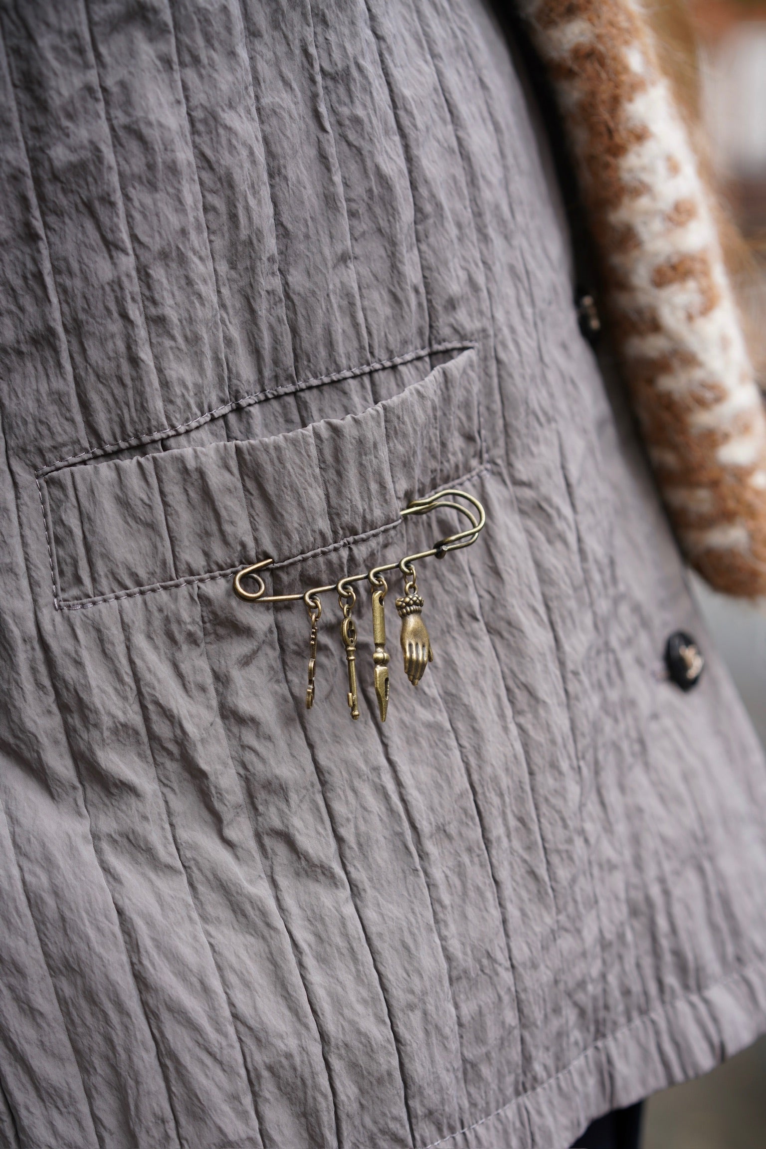 The Nevermore Secrets Pin