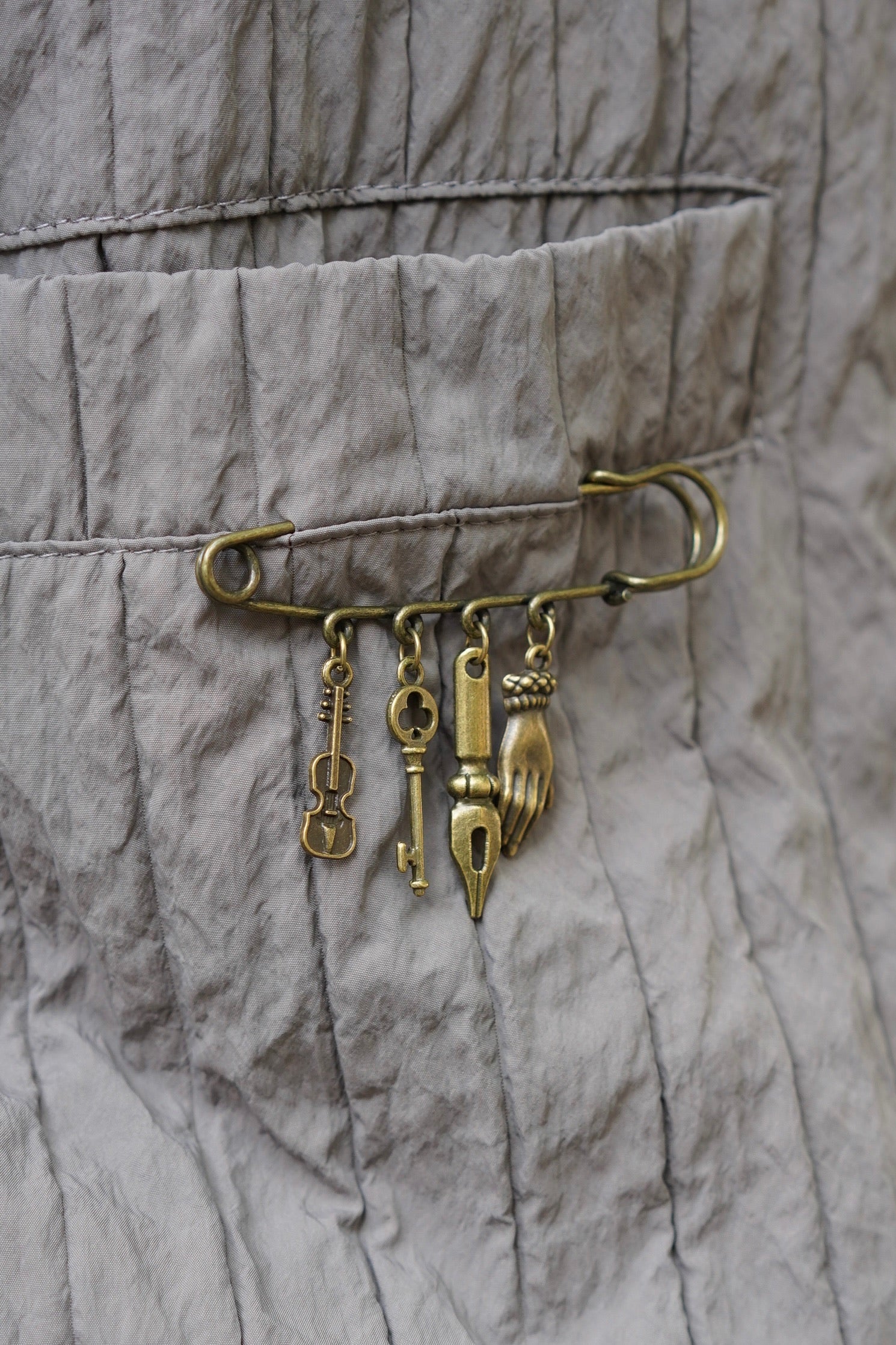 The Nevermore Secrets Pin