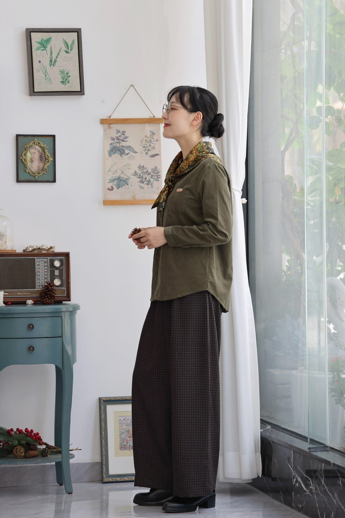 Thornfield Barrel-leg Trousers